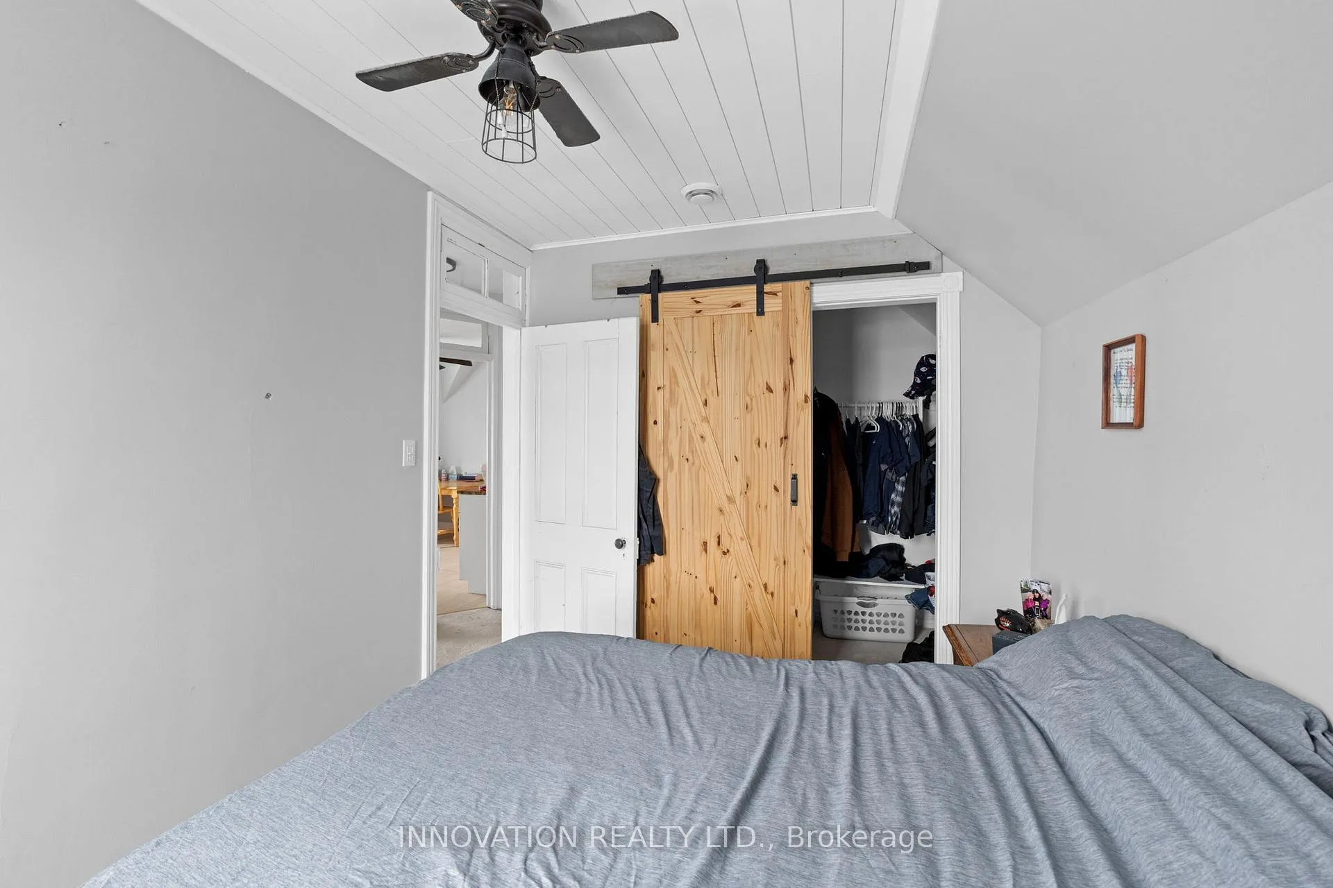 Photo 31 of 348 Donald B. Munro Drive, Ottawa, Carp — HOMEH