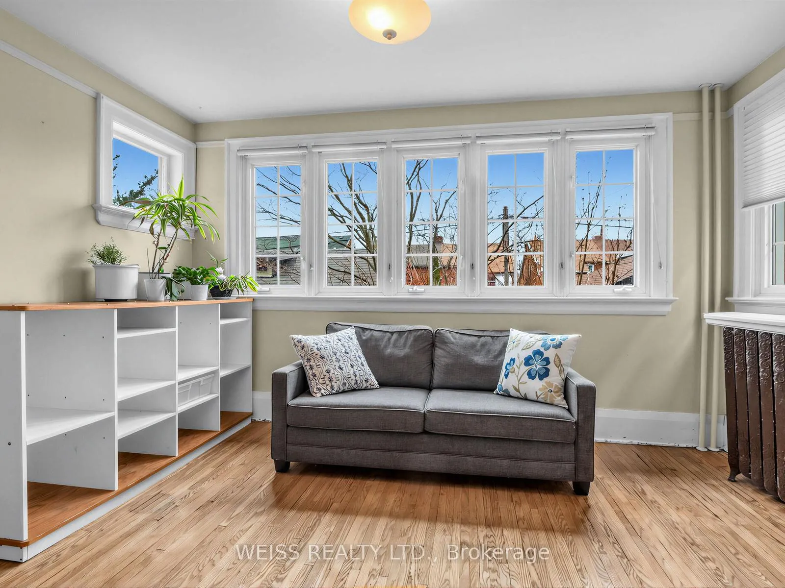 Photo 12 of 42 Crang Avenue, Toronto, Oakwood Village — HOMEH