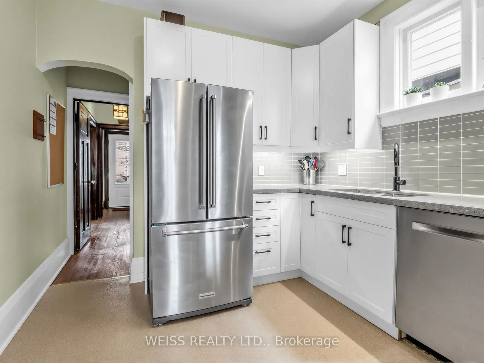Photo 16 of 42 Crang Avenue, Toronto, Oakwood Village — HOMEH