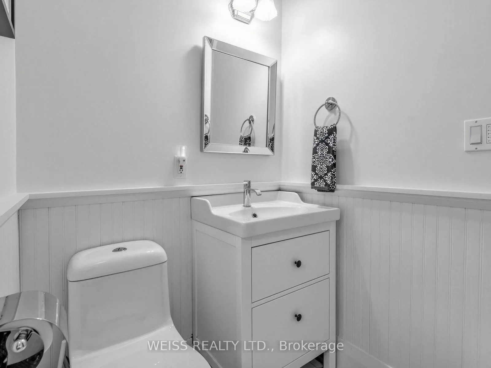 Photo 27 of 42 Crang Avenue, Toronto, Oakwood Village — HOMEH