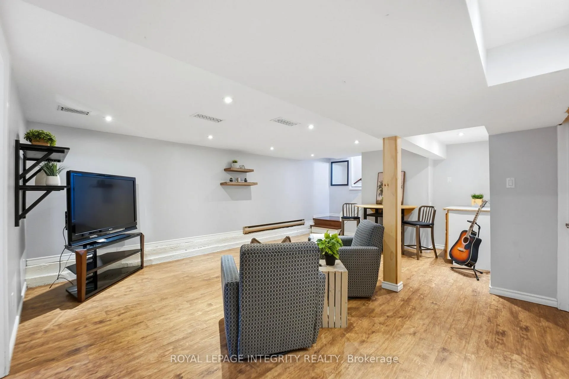 Photo 30 of 108 George Street E, North Grenville, Kemptville — HOMEH