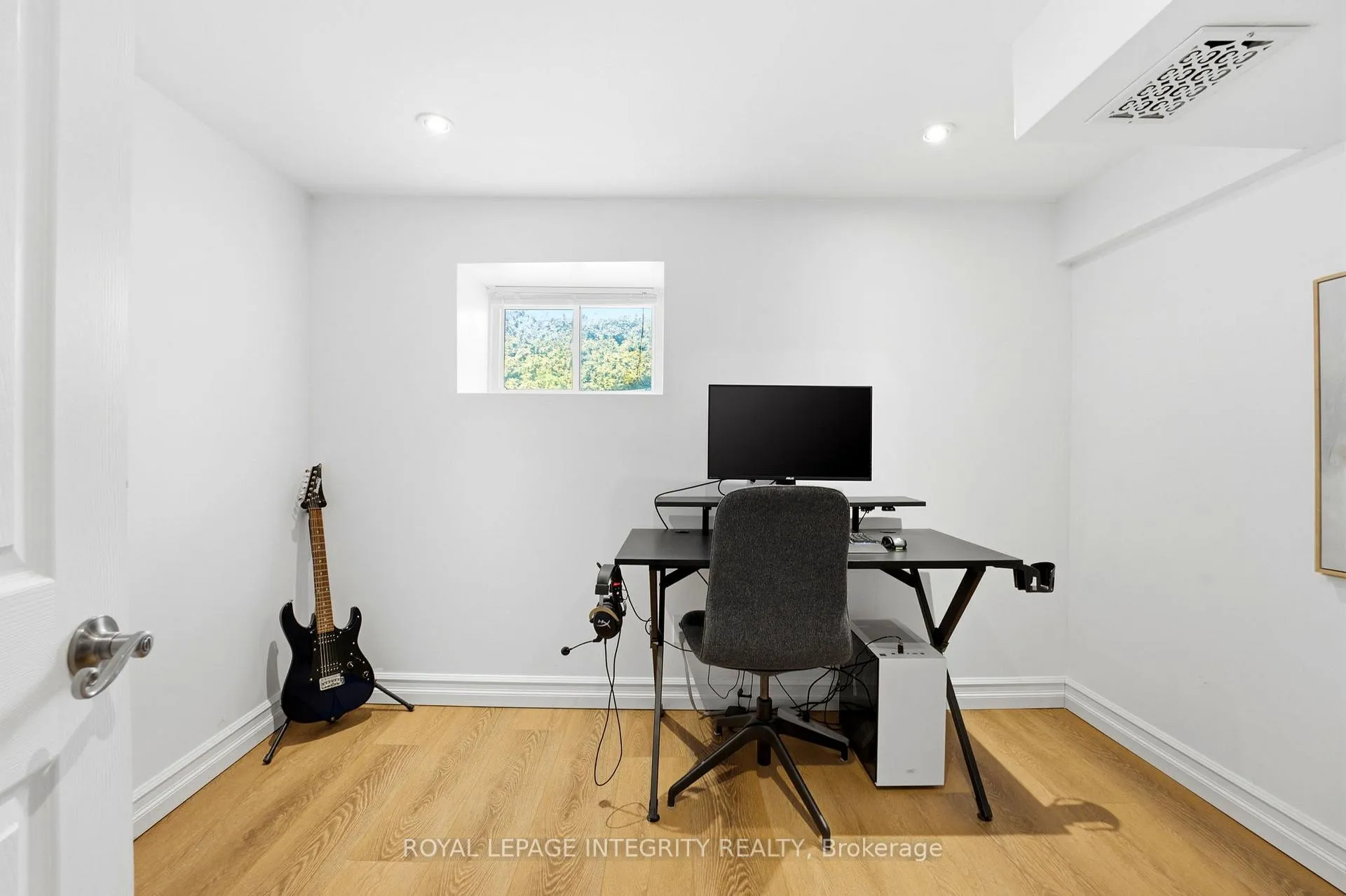 Photo 35 of 108 George Street E, North Grenville, Kemptville — HOMEH