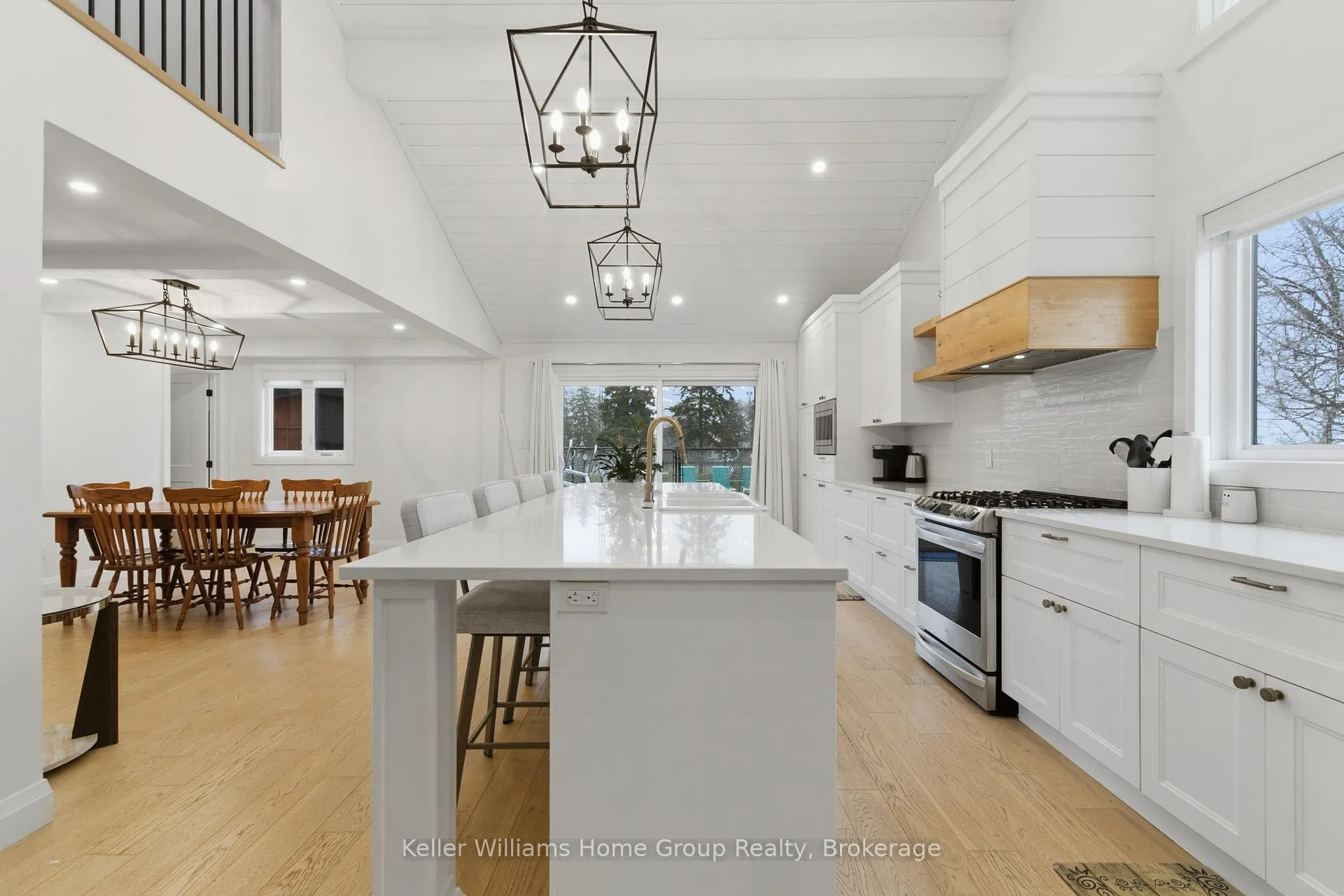 Photo 2 of 989 Northfield Drive E, Woolwich — HOMEH