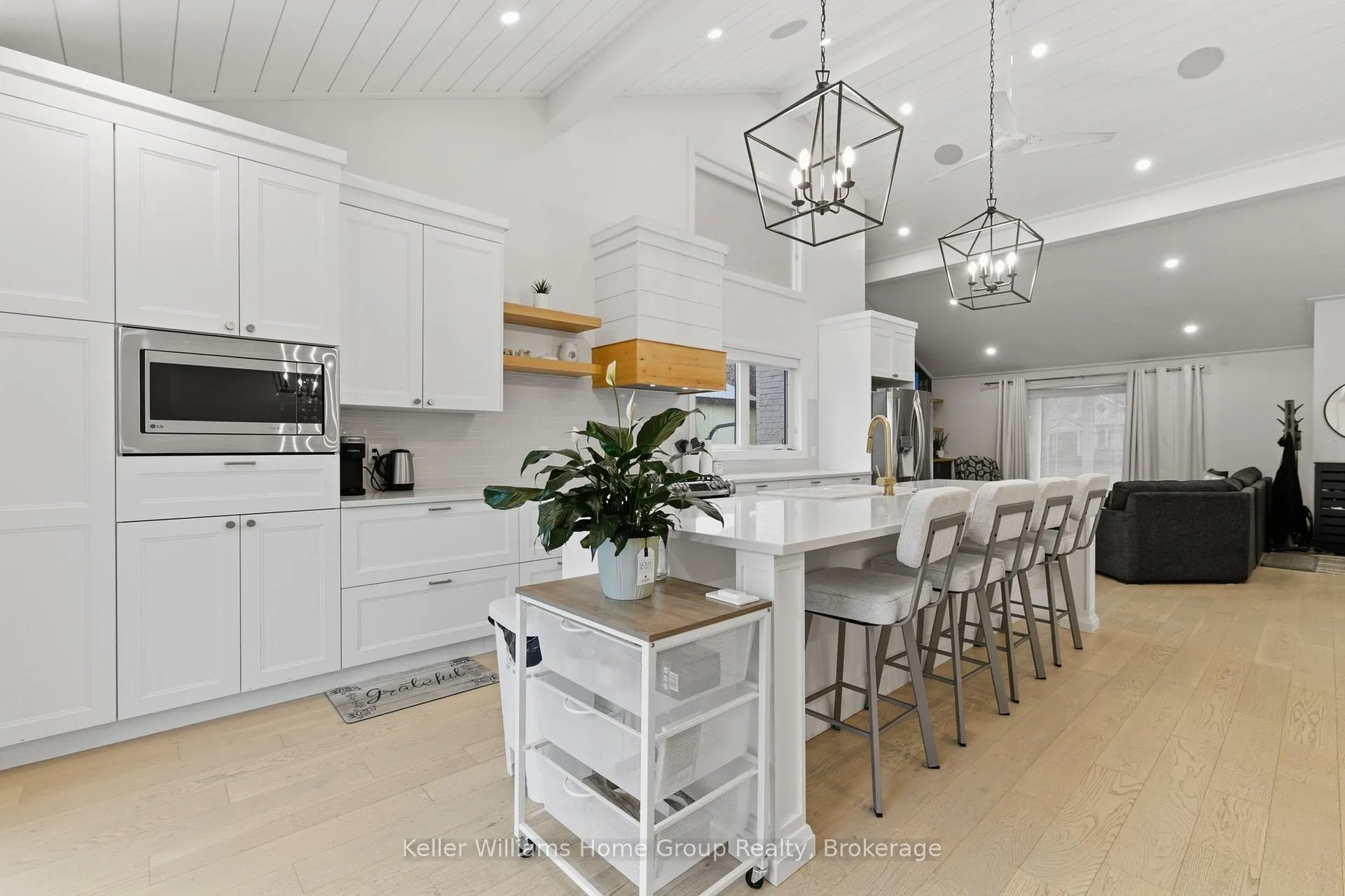 Photo 3 of 989 Northfield Drive E, Woolwich — HOMEH