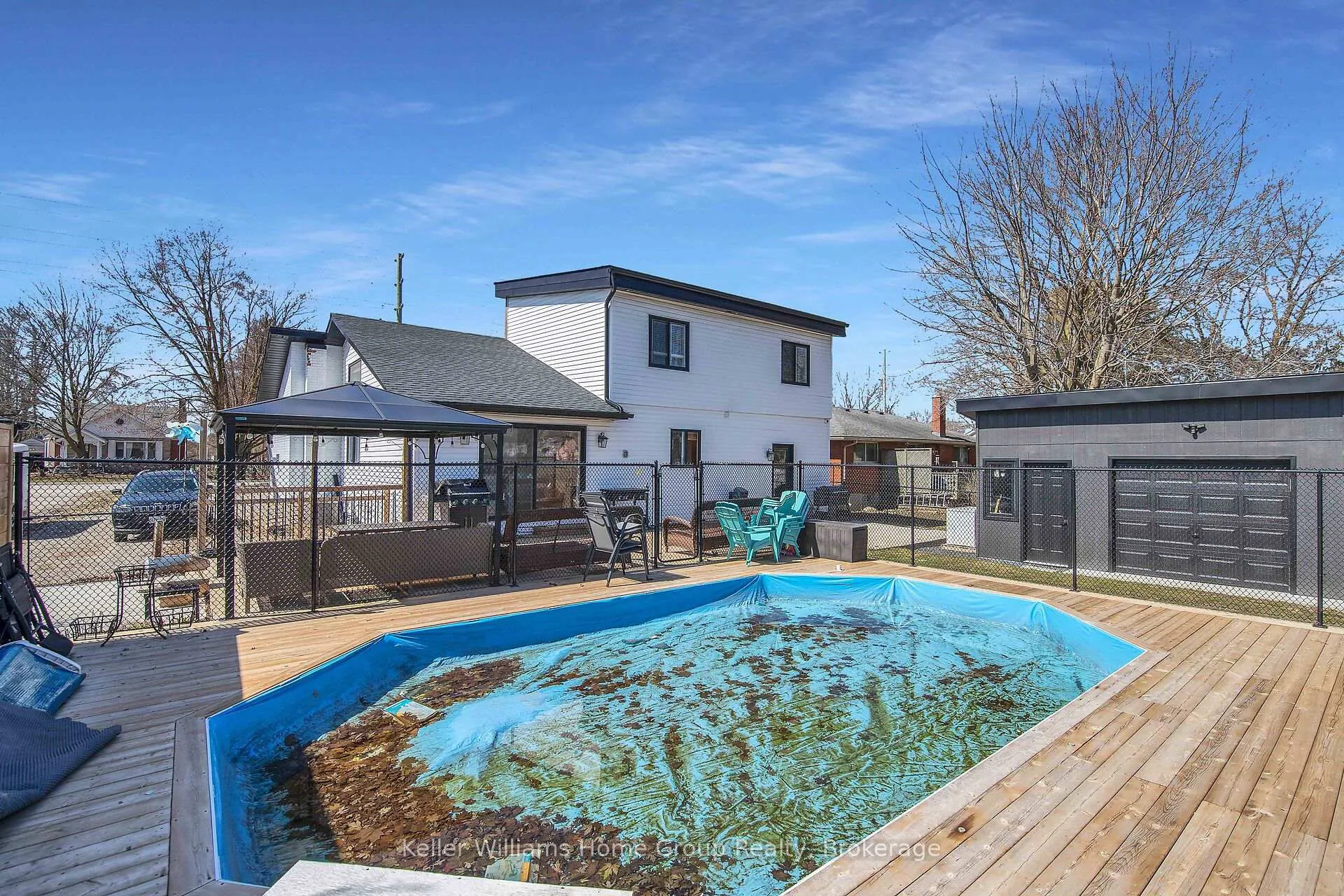 Photo 39 of 989 Northfield Drive E, Woolwich — HOMEH
