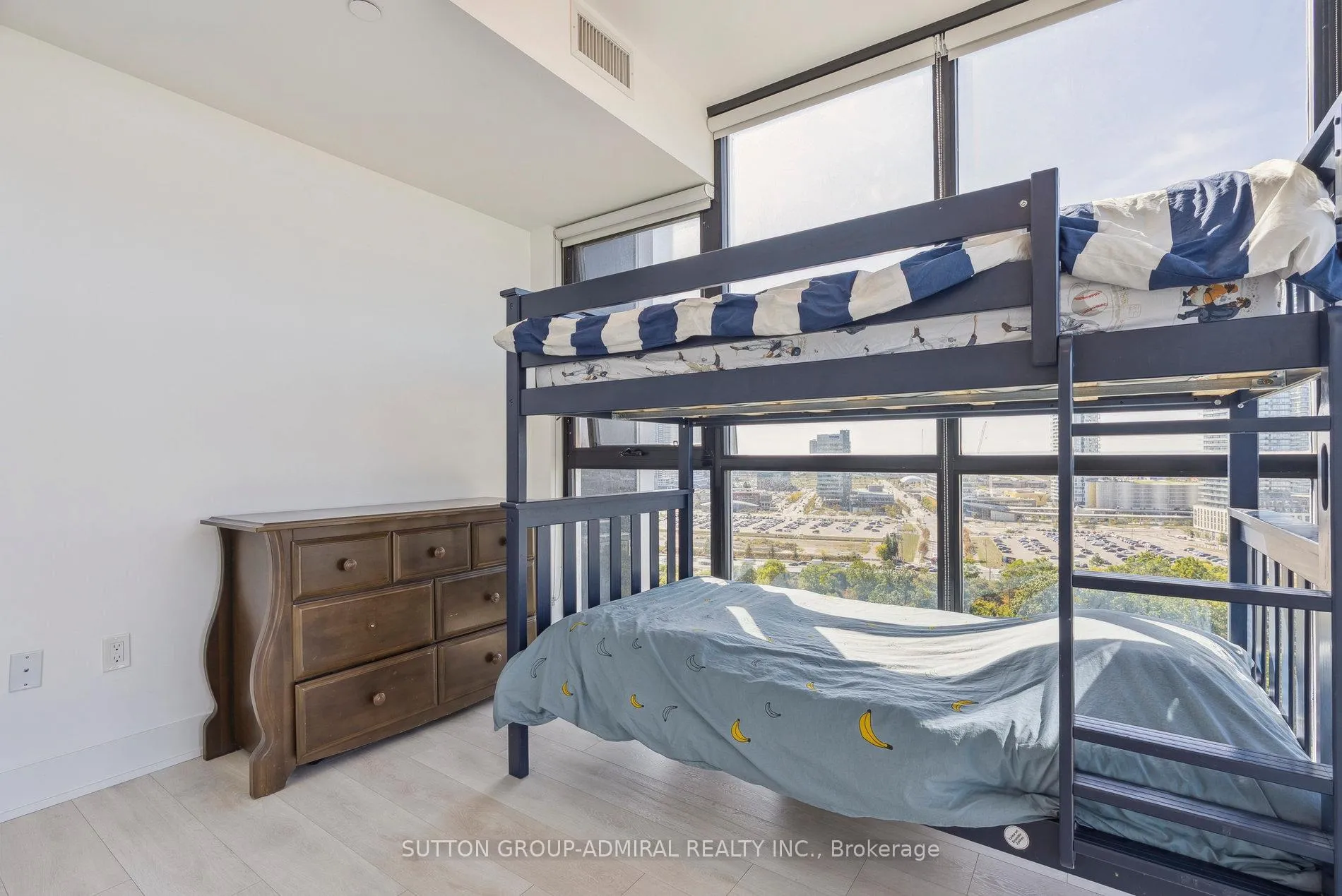 Photo 14 of Unit 1507, 2916 Highway 7 Road, Vaughan, Concord — HOMEH