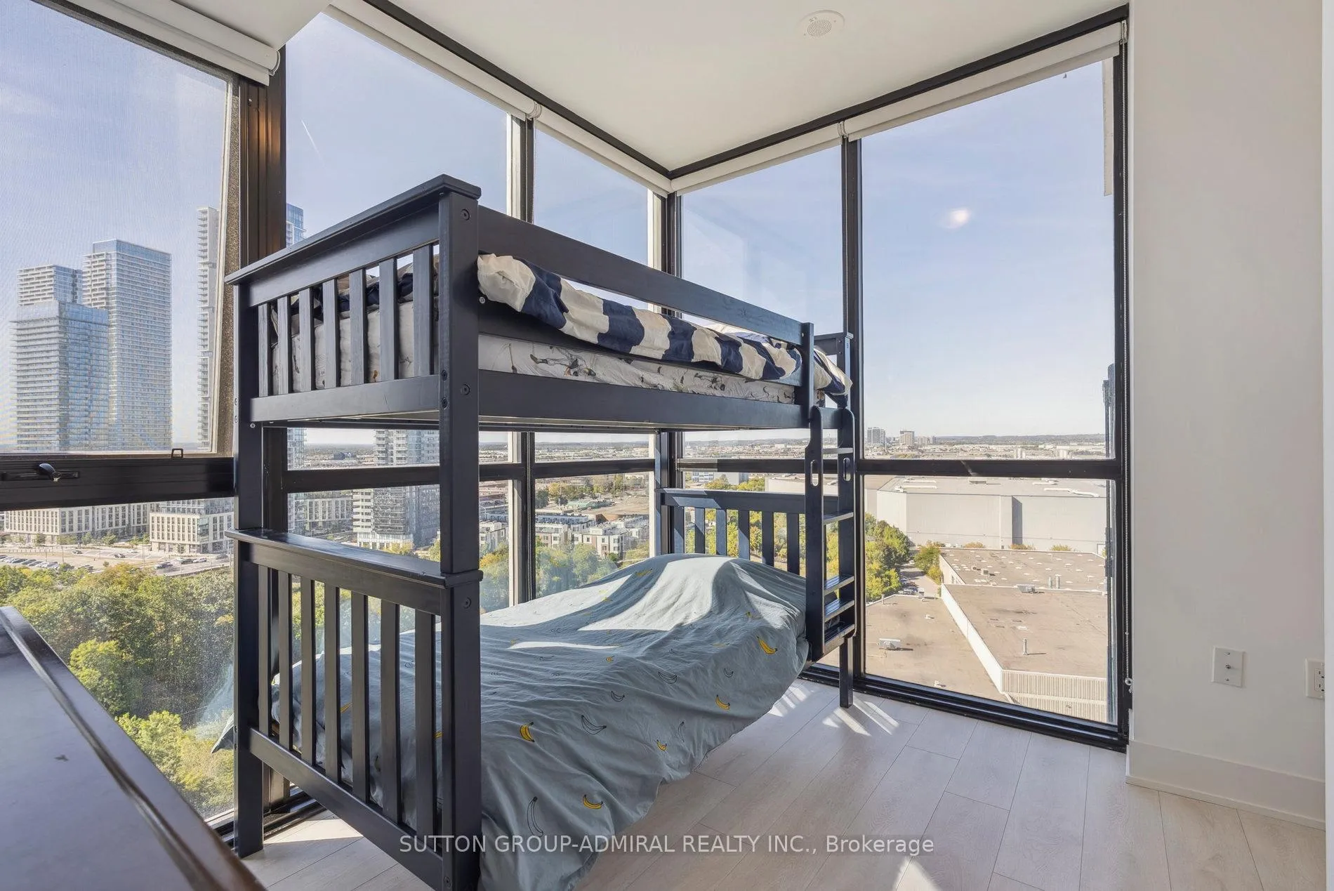 Photo 15 of Unit 1507, 2916 Highway 7 Road, Vaughan, Concord — HOMEH