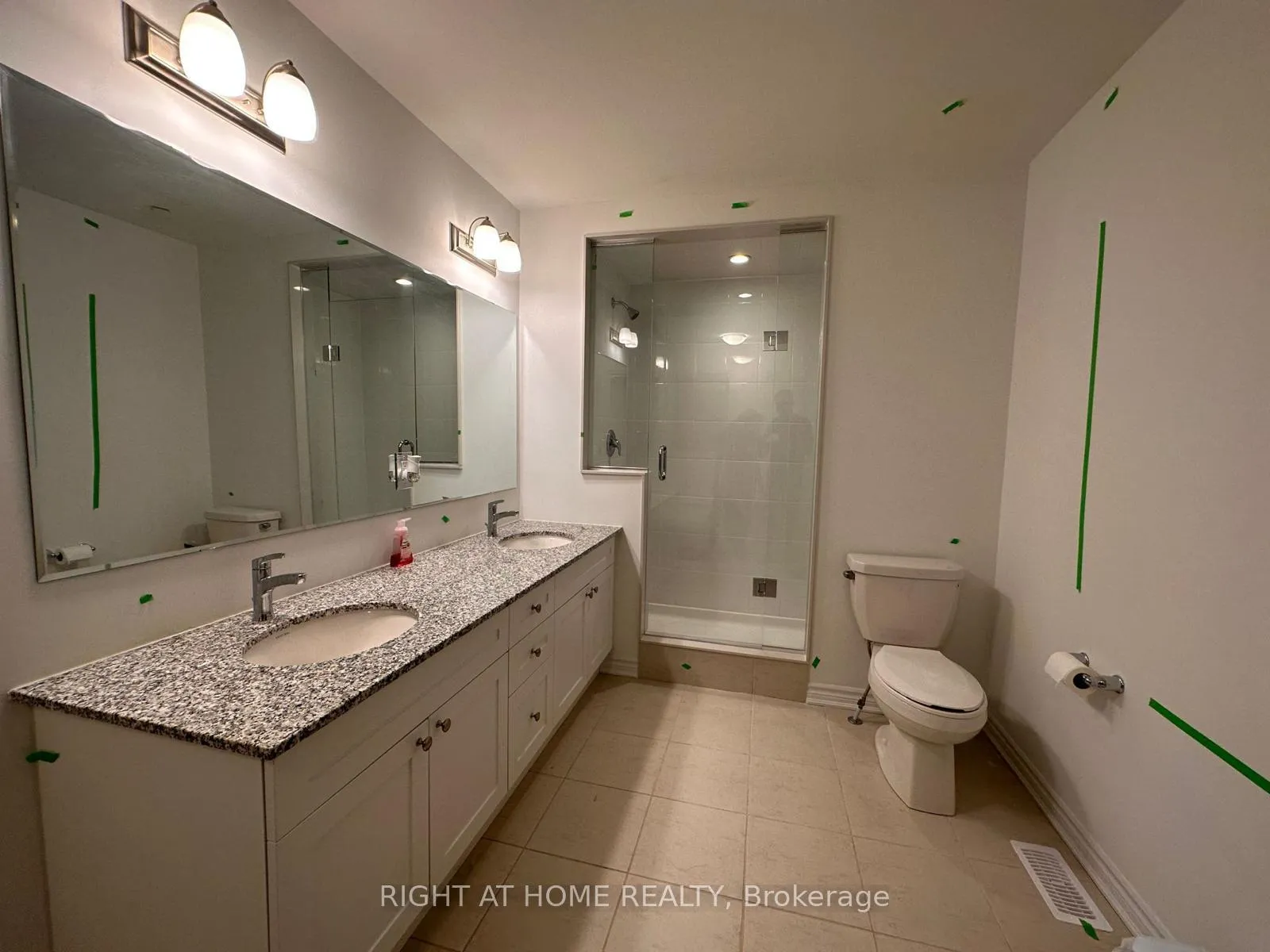 Photo 12 of 1568 Moira Crescent, Milton, Bowes — HOMEH