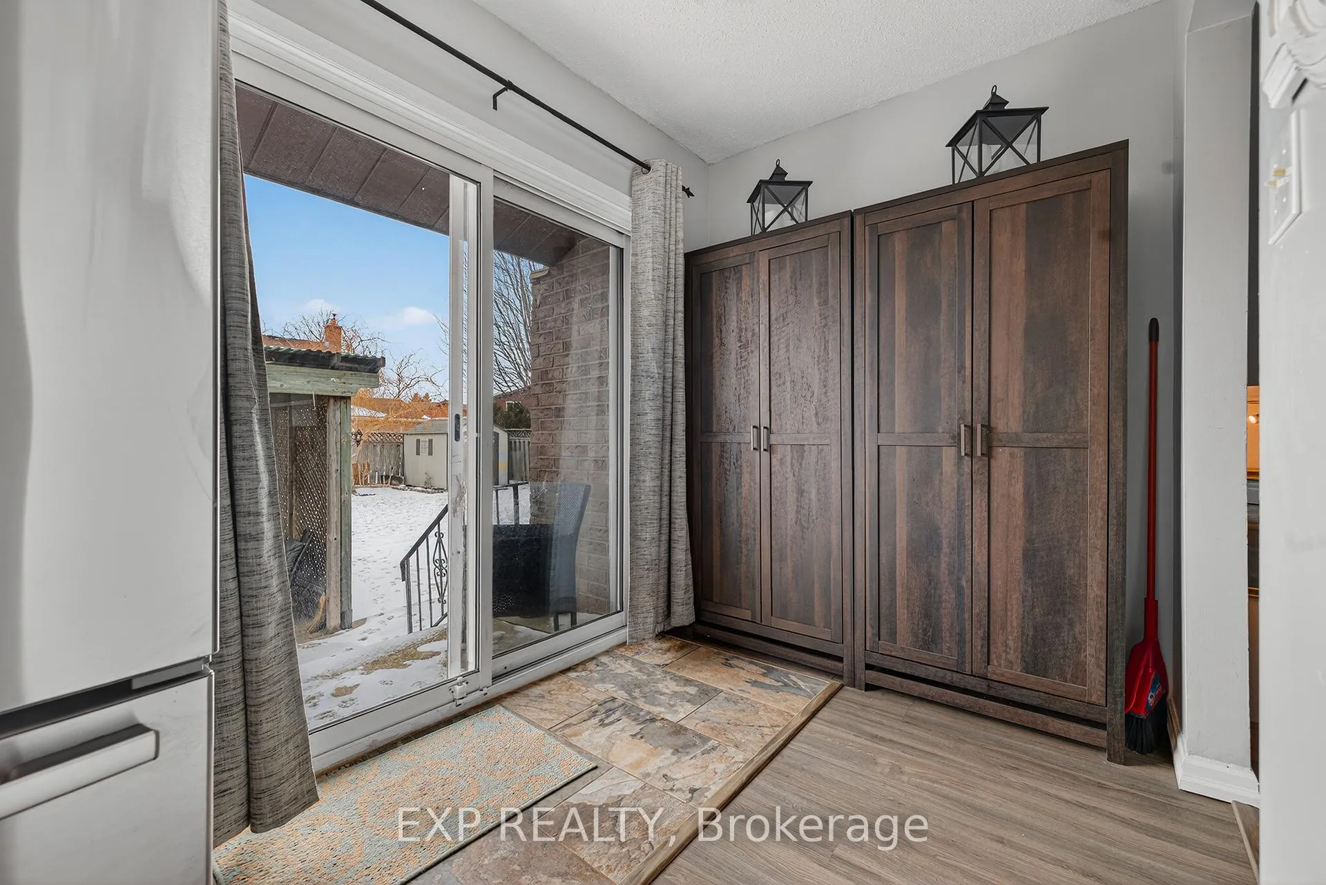 Photo 7 of 196 Lightbourne Avenue, Stratford — HOMEH