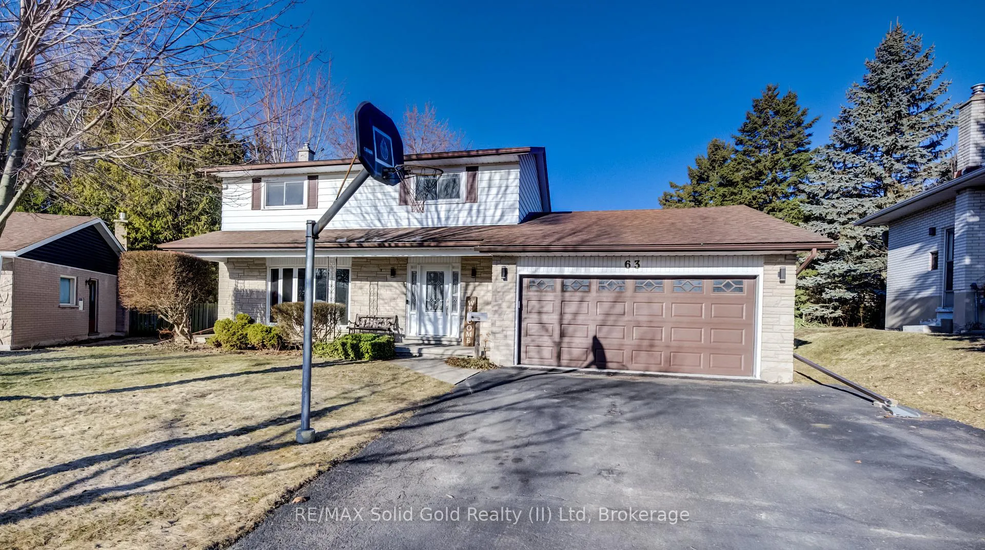 Photo 4 of 63 Kingston Crescent, Kitchener — HOMEH