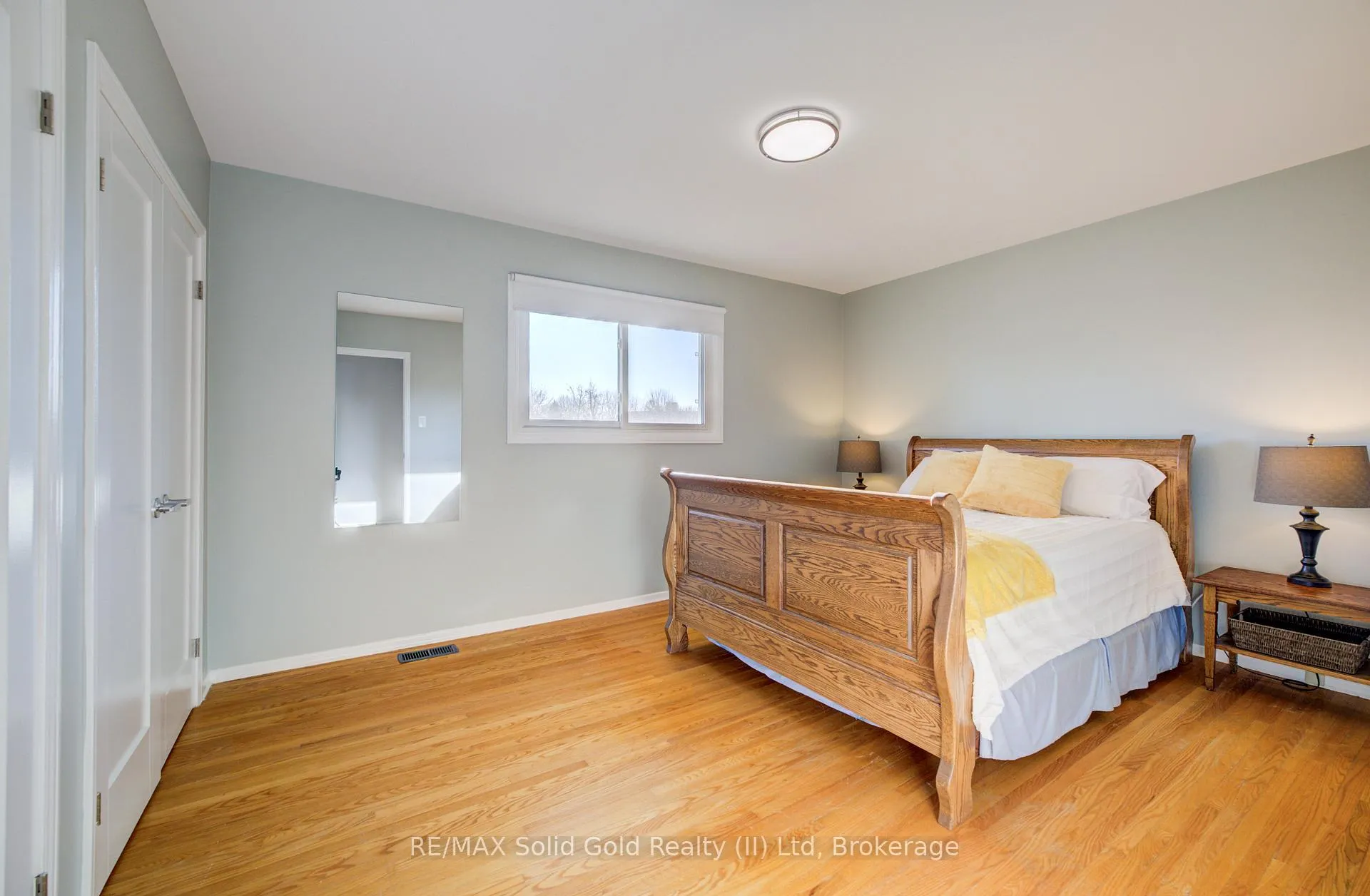 Photo 24 of 63 Kingston Crescent, Kitchener — HOMEH
