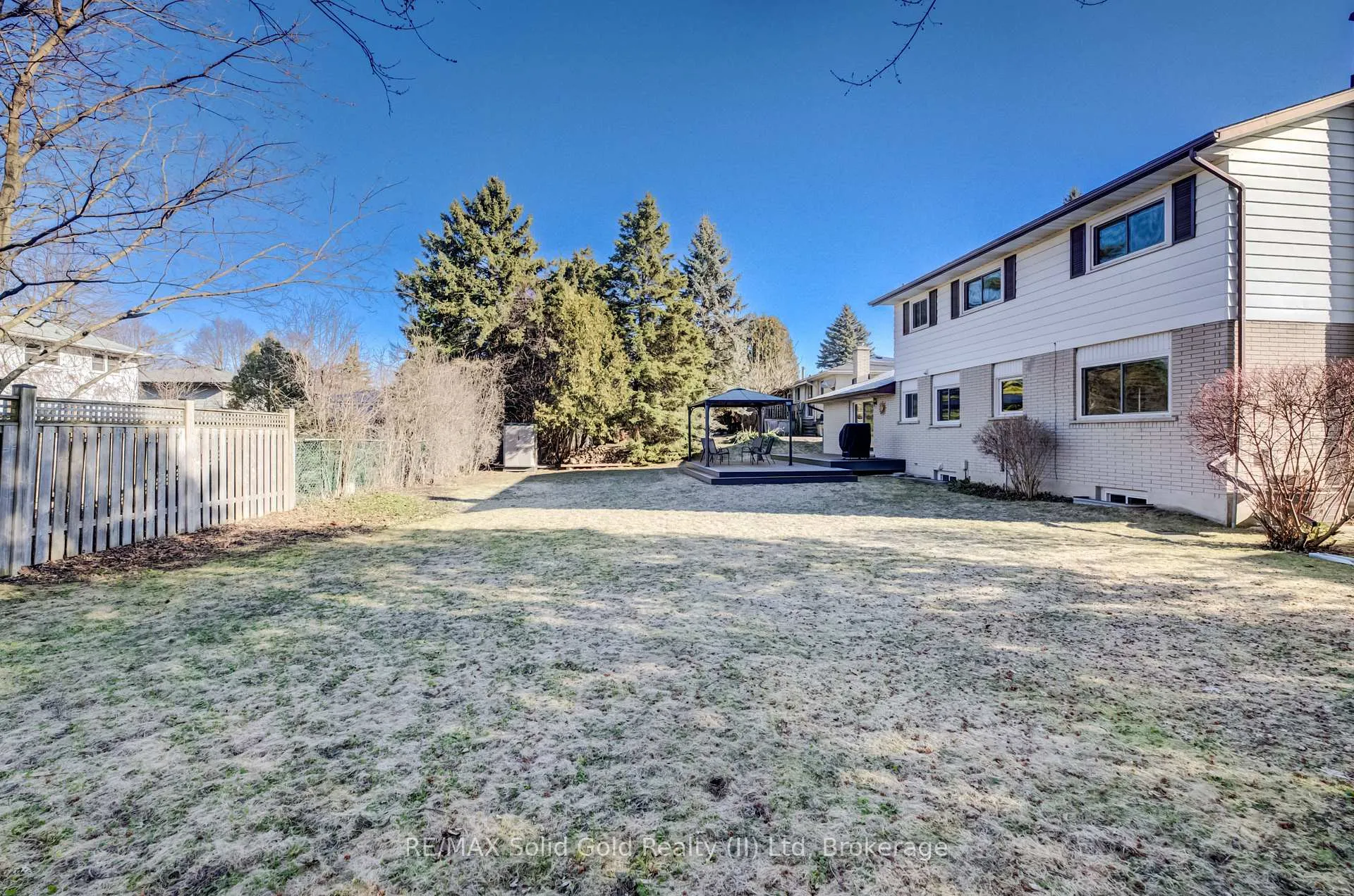 Photo 40 of 63 Kingston Crescent, Kitchener — HOMEH
