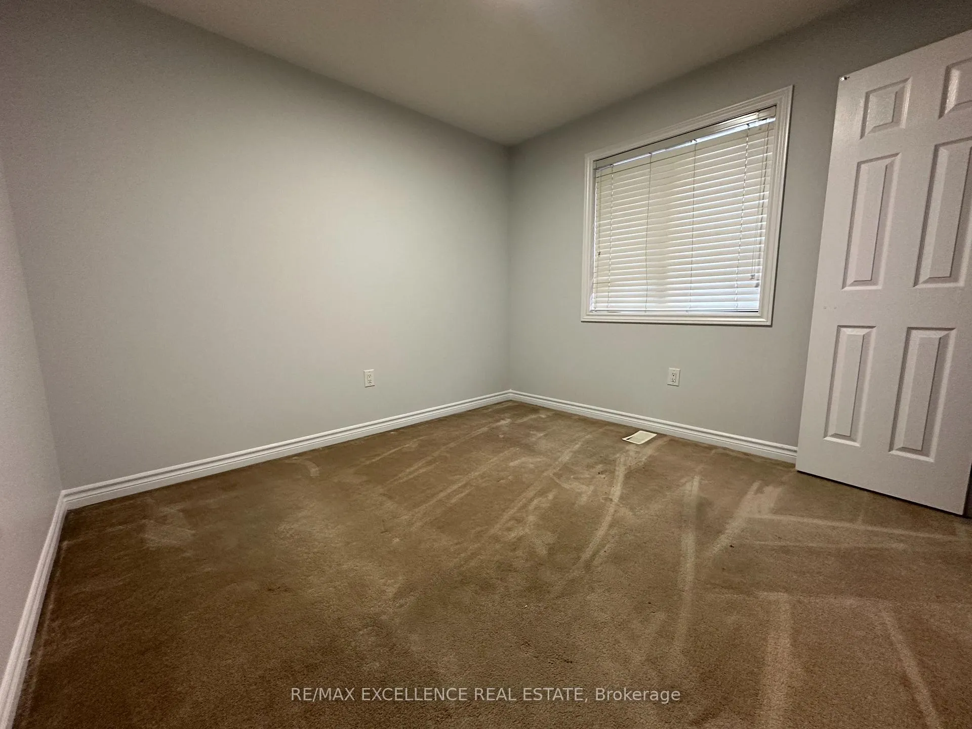 Photo 6 of 25 Sail Road, Brampton, Northwest Brampton — HOMEH