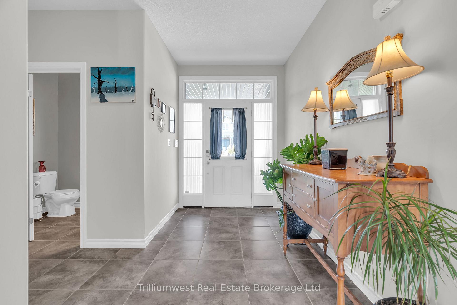 Photo 6 of 535 Woodbine Avenue, Kitchener — HOMEH