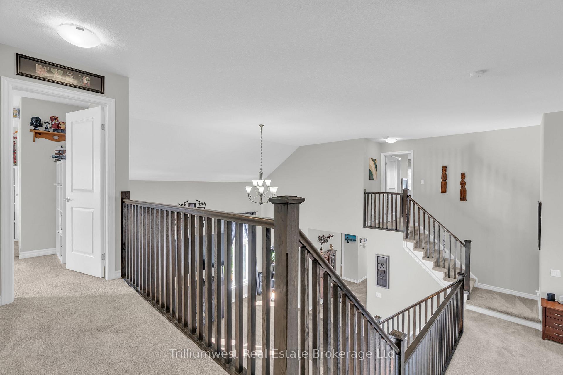 Photo 24 of 535 Woodbine Avenue, Kitchener — HOMEH