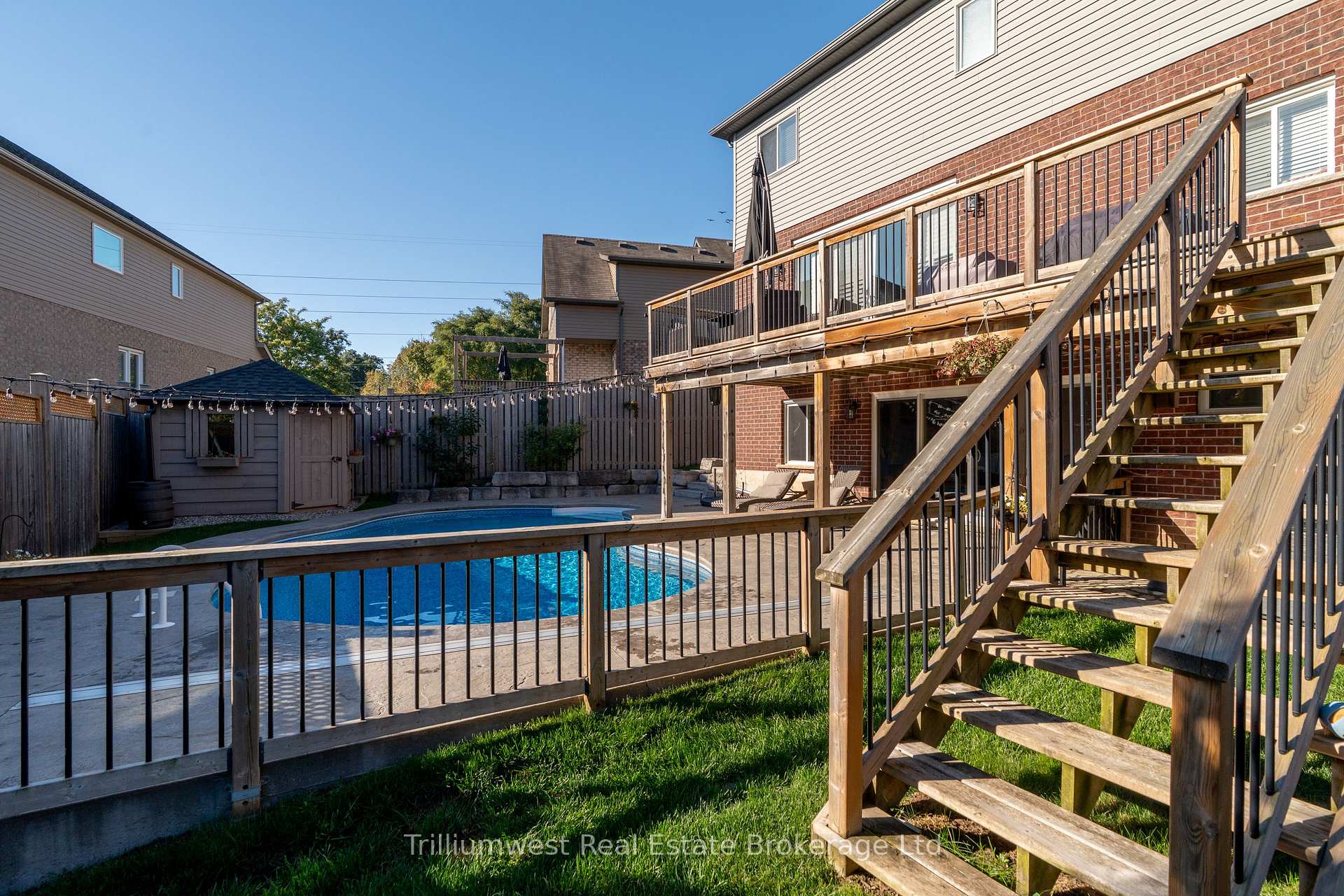 Photo 41 of 535 Woodbine Avenue, Kitchener — HOMEH