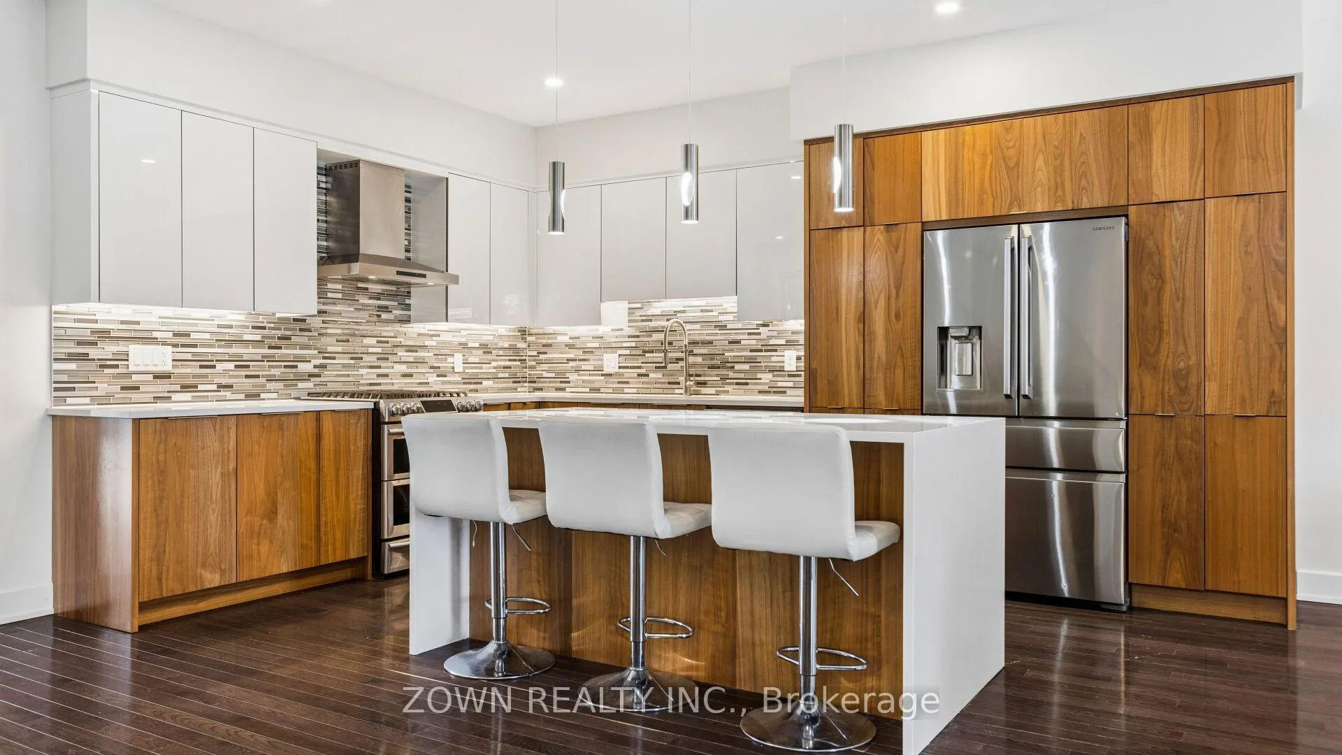 Photo 14 of 2183 Deschenes Street, Ottawa, Woodroffe — HOMEH