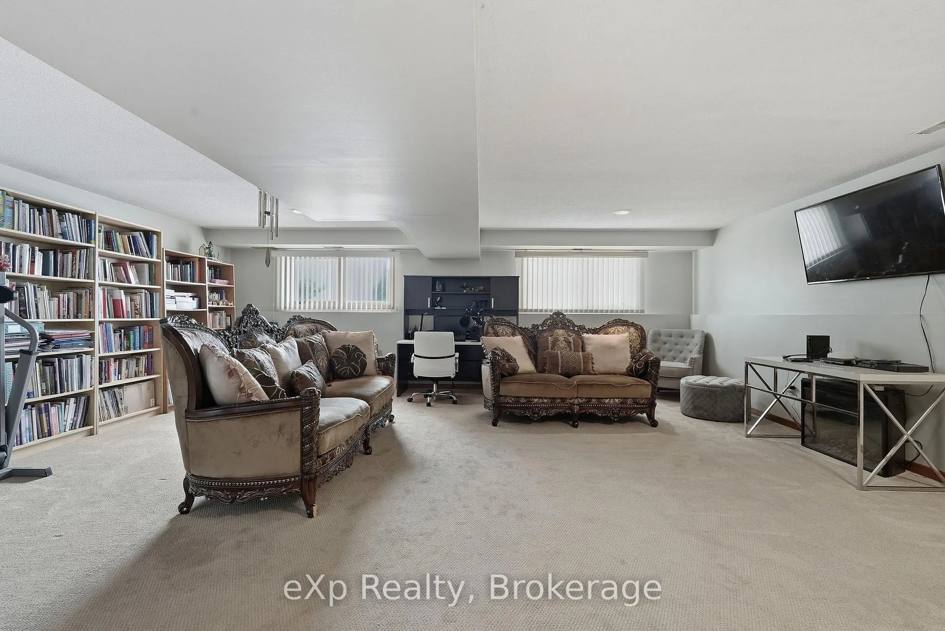 Photo 21 of 407 Durham Street E, Wellington North, Mount Forest — HOMEH