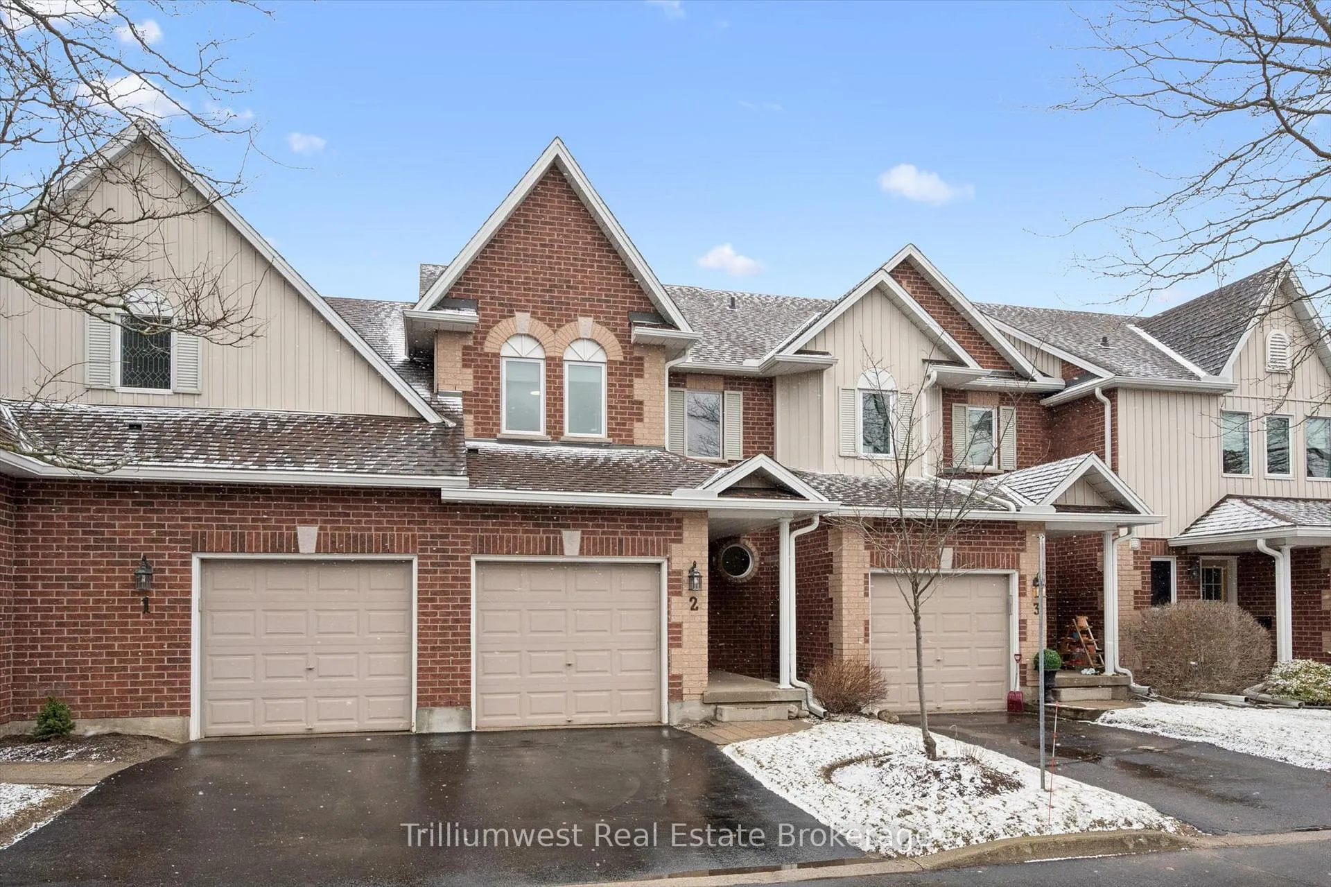 Photo 1 of Unit Unit 2, 39 Ptarmigan Drive, Guelph, Kortright Hills — HOMEH