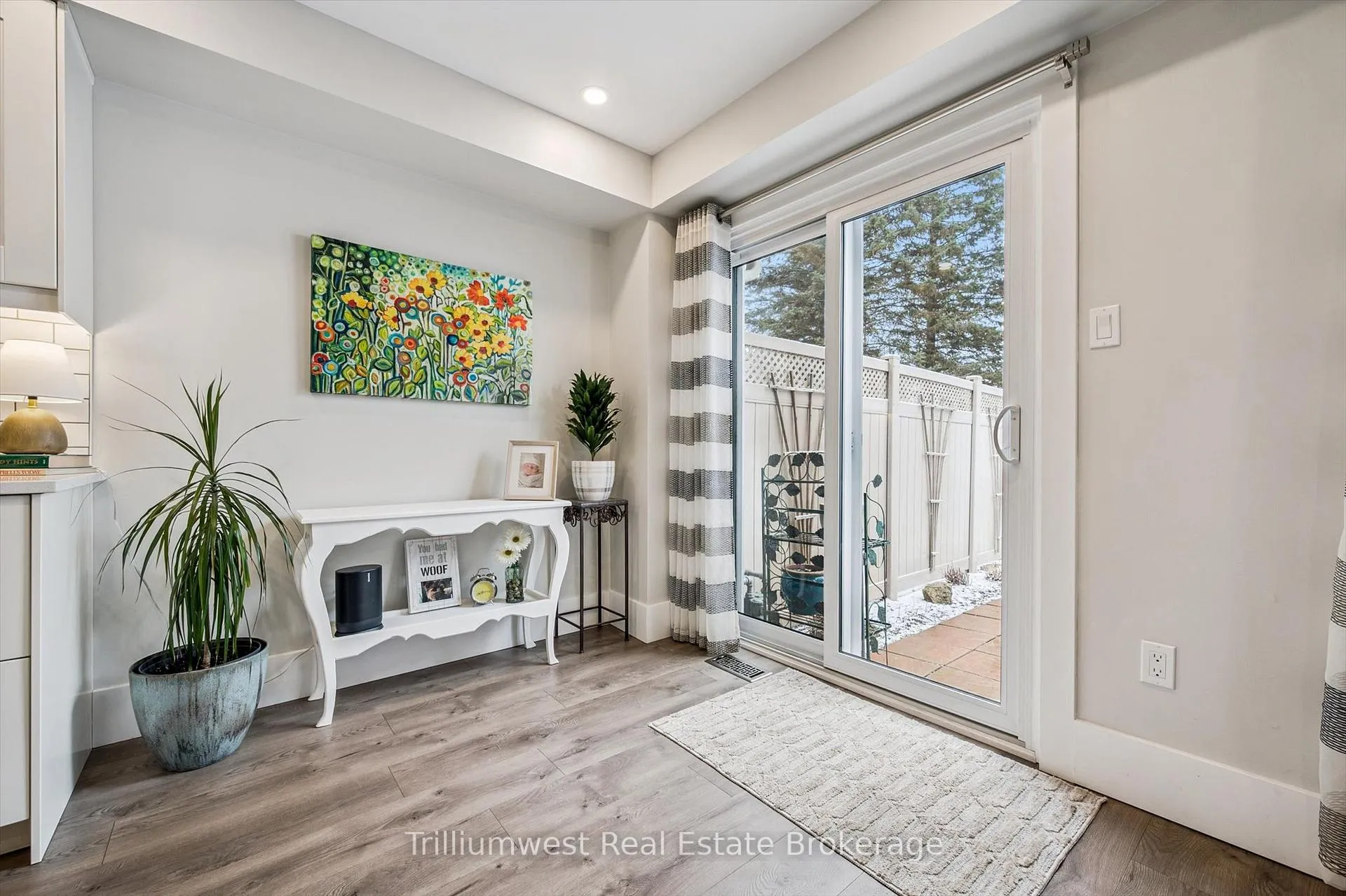 Photo 14 of Unit Unit 2, 39 Ptarmigan Drive, Guelph, Kortright Hills — HOMEH