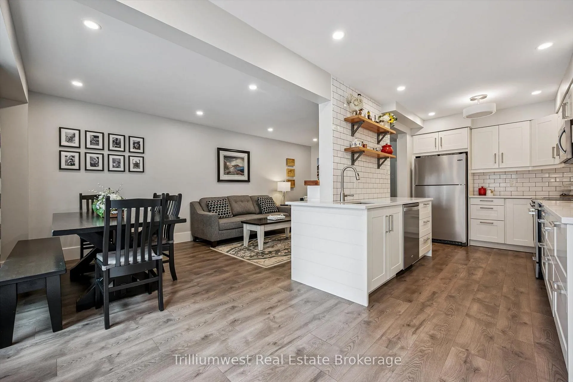 Photo 15 of Unit Unit 2, 39 Ptarmigan Drive, Guelph, Kortright Hills — HOMEH