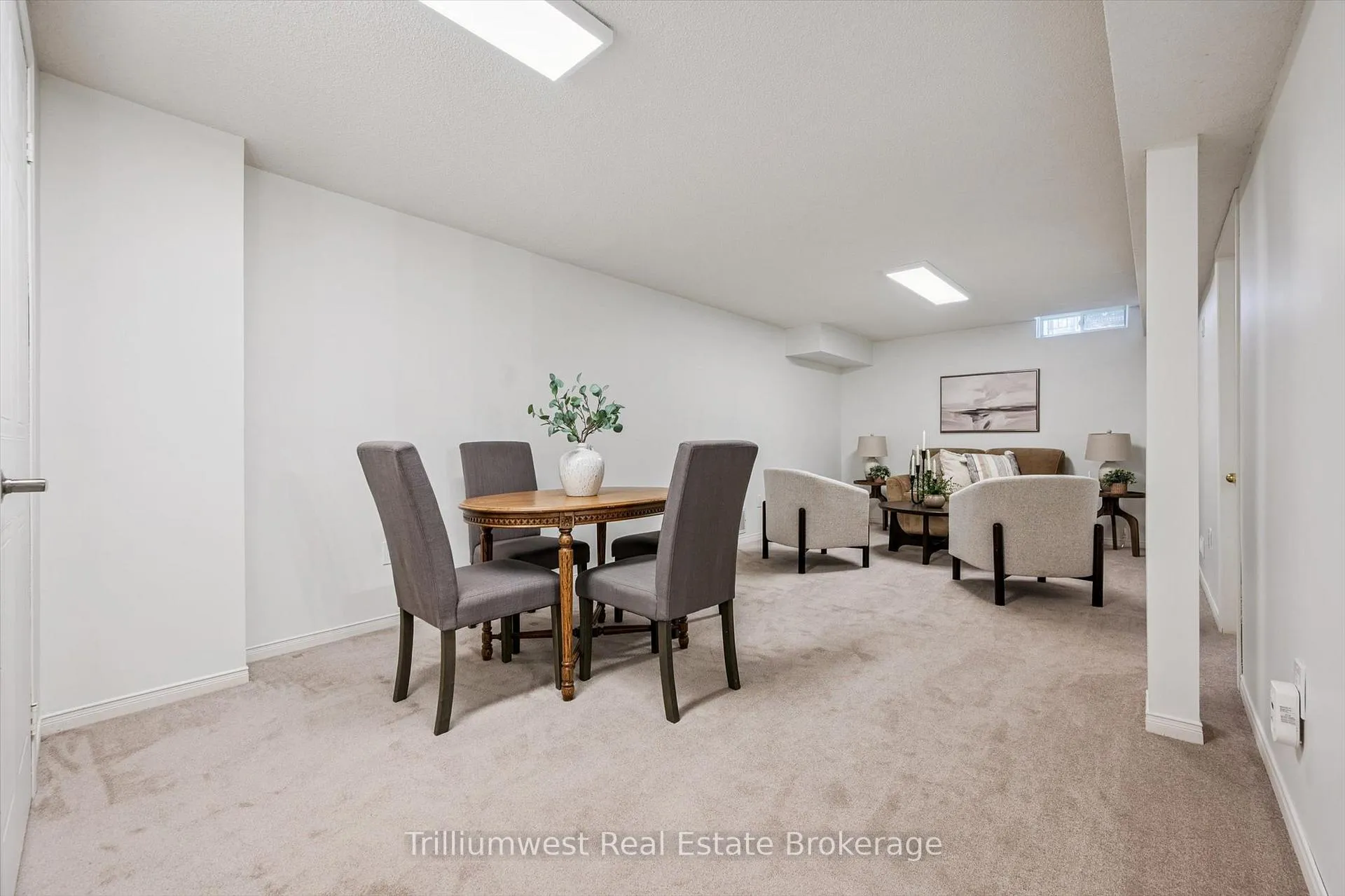Photo 30 of Unit Unit 2, 39 Ptarmigan Drive, Guelph, Kortright Hills — HOMEH