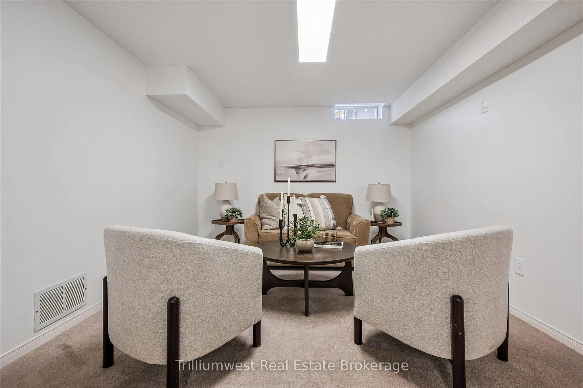 Photo 31 of Unit Unit 2, 39 Ptarmigan Drive, Guelph, Kortright Hills — HOMEH