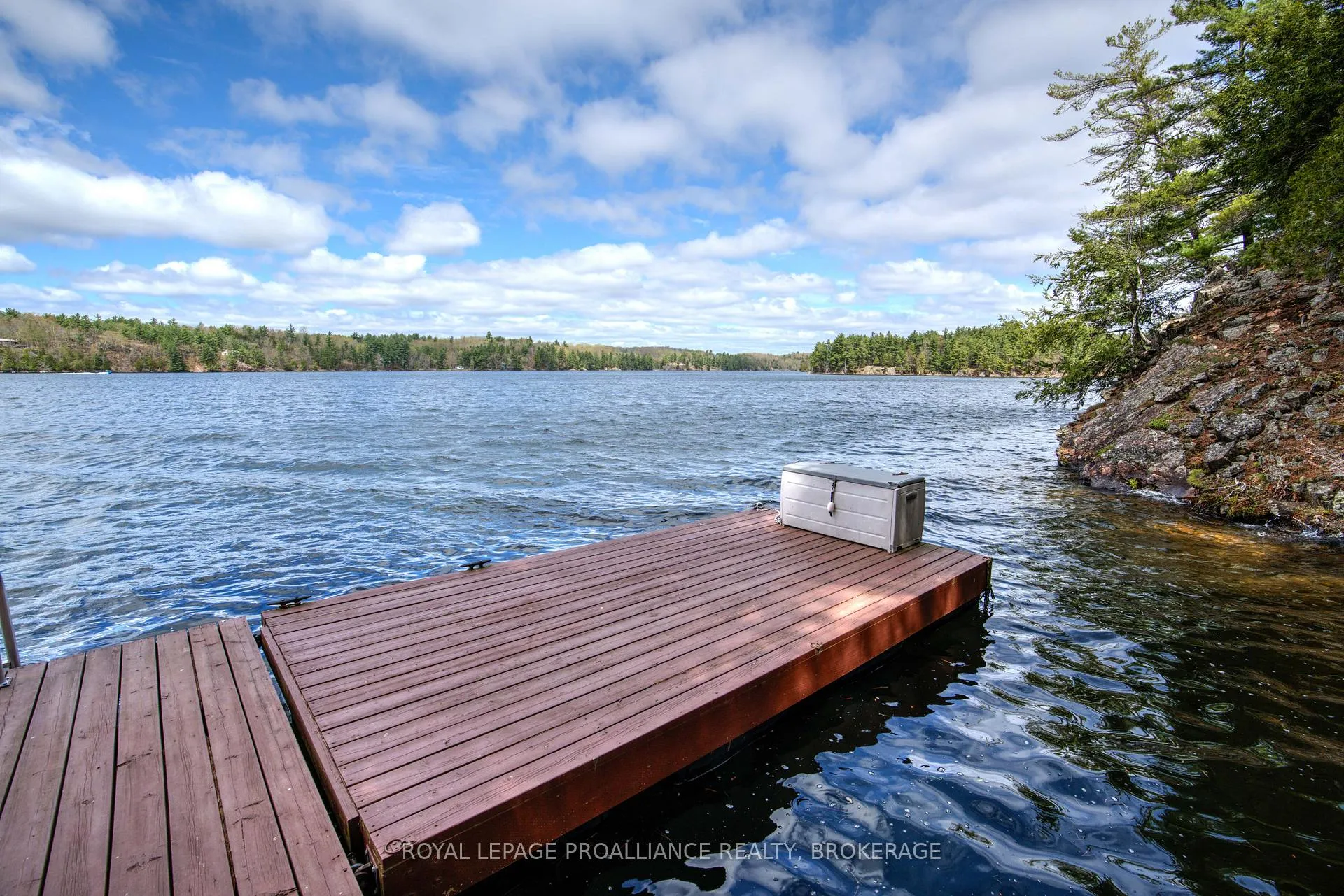 Photo 85 of 1133 Sassy Tree Lane, Frontenac, Frontenac South — HOMEH