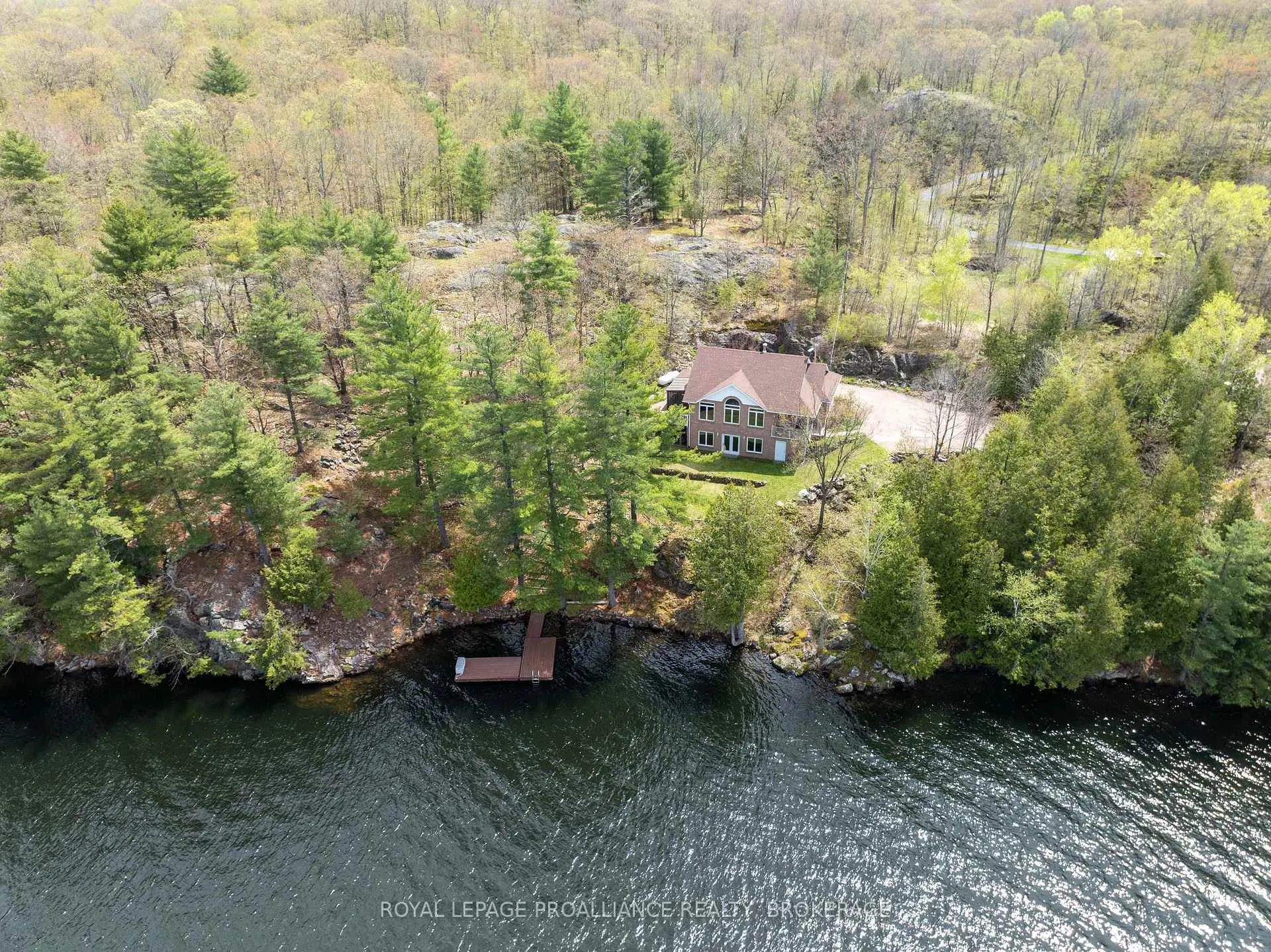 Photo 89 of 1133 Sassy Tree Lane, Frontenac, Frontenac South — HOMEH