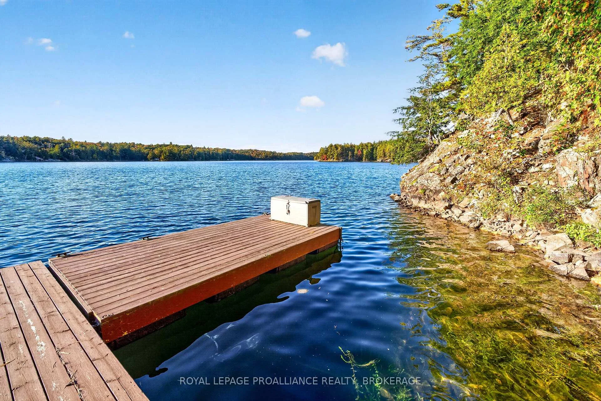 Photo 20 of 1133 Sassy Tree Lane, Frontenac, Frontenac South — HOMEH