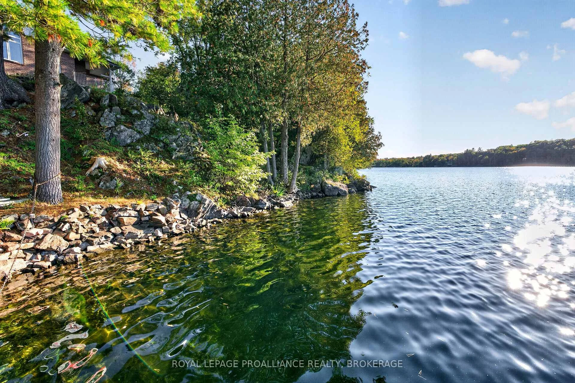 Photo 24 of 1133 Sassy Tree Lane, Frontenac, Frontenac South — HOMEH