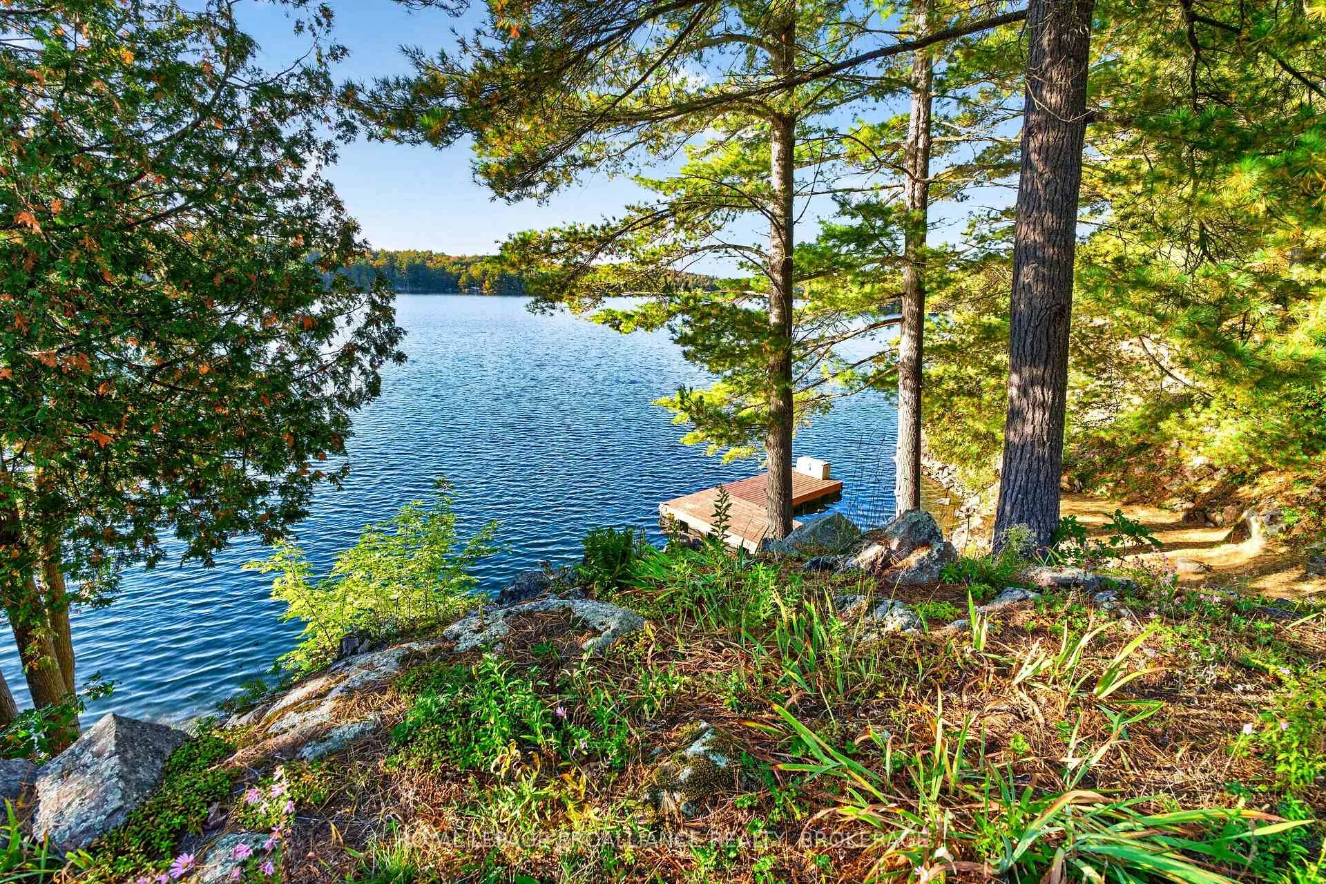 Photo 80 of 1133 Sassy Tree Lane, Frontenac, Frontenac South — HOMEH