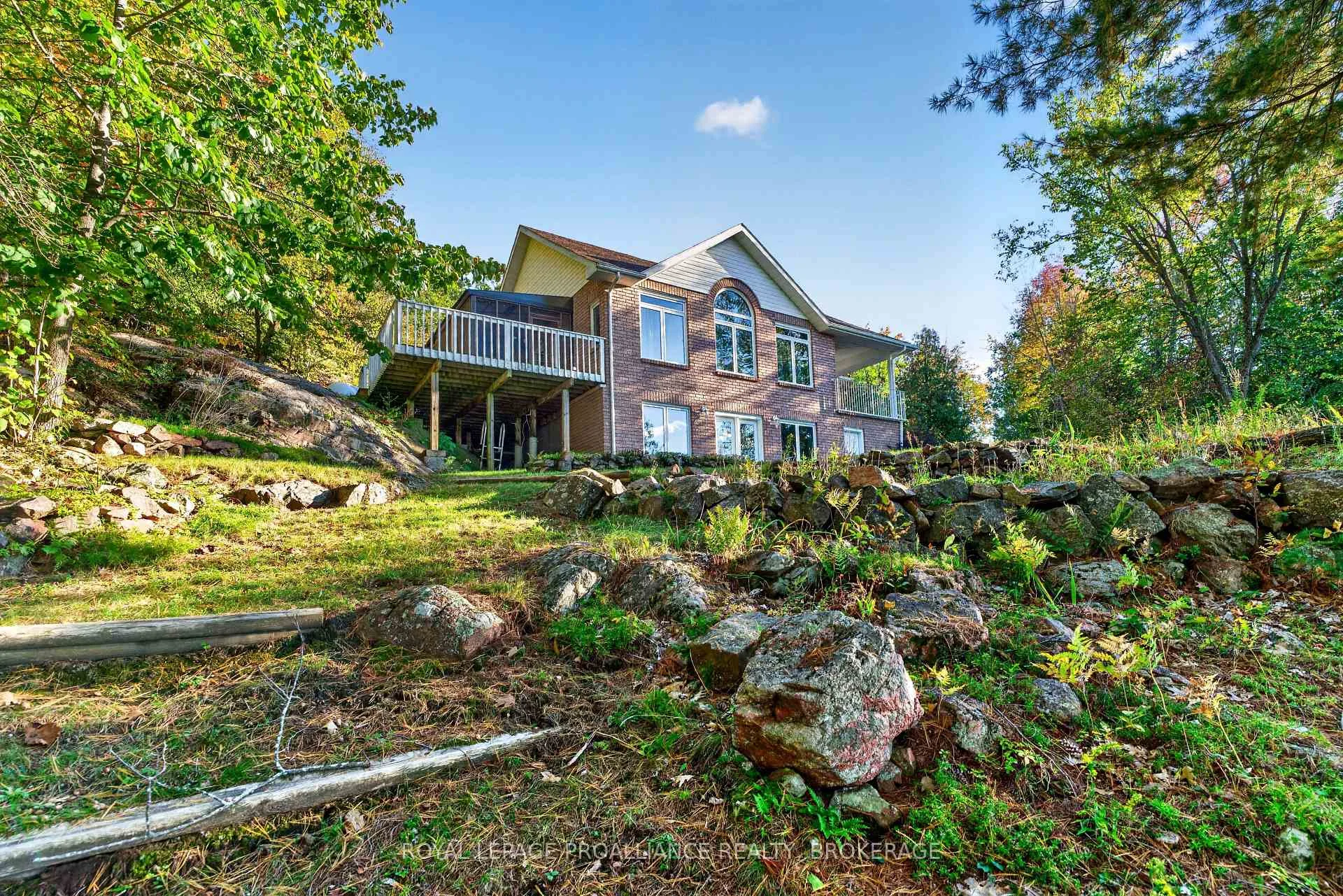 Photo 84 of 1133 Sassy Tree Lane, Frontenac, Frontenac South — HOMEH