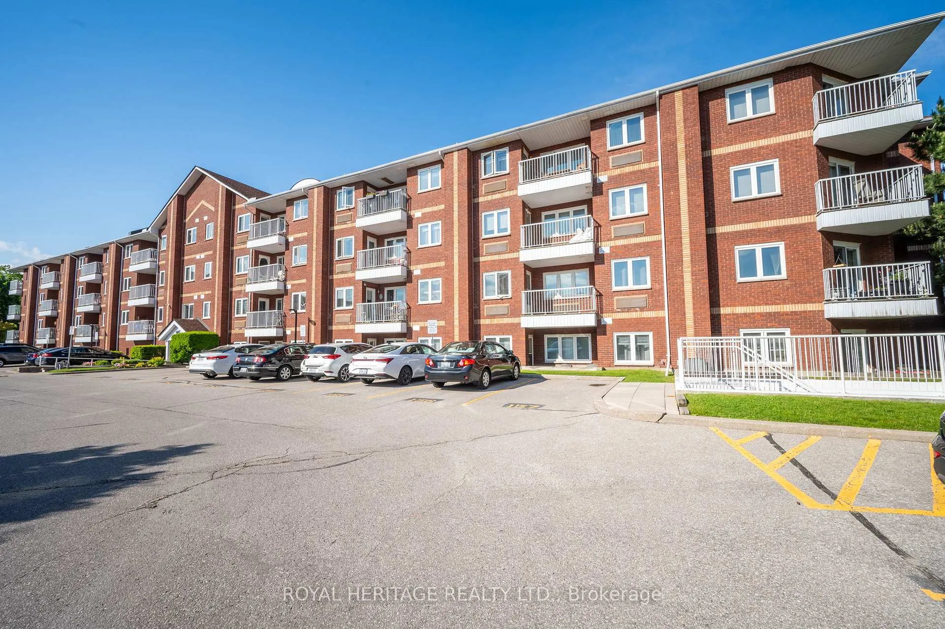 Photo 29 of Unit 303, 195 Lake Driveway, Ajax, South West — HOMEH