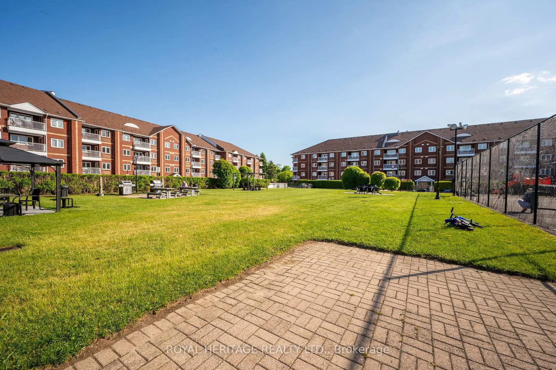 Photo 30 of Unit 303, 195 Lake Driveway, Ajax, South West — HOMEH