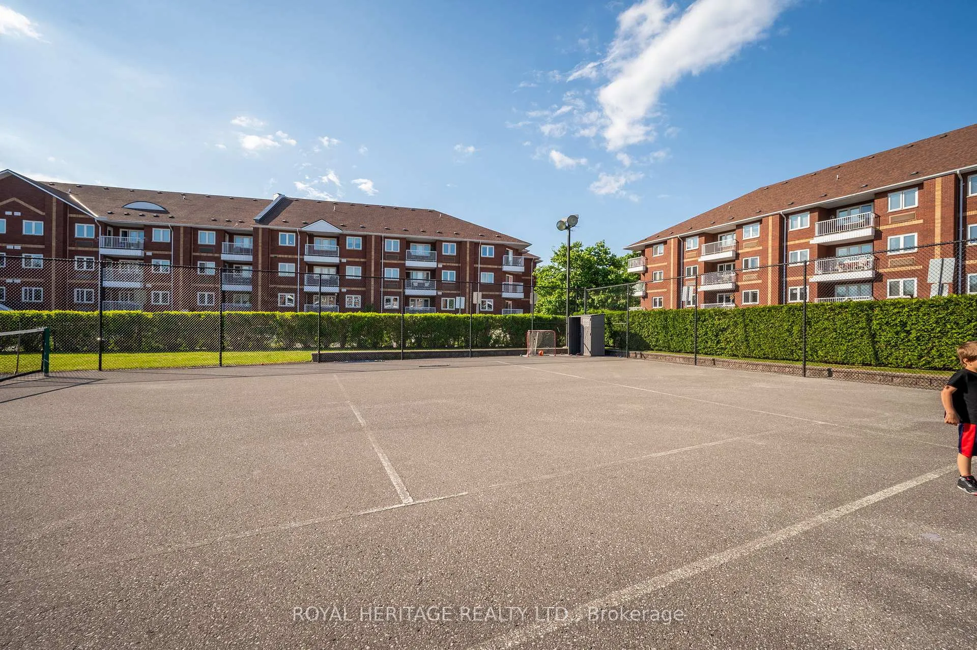 Photo 31 of Unit 303, 195 Lake Driveway, Ajax, South West — HOMEH