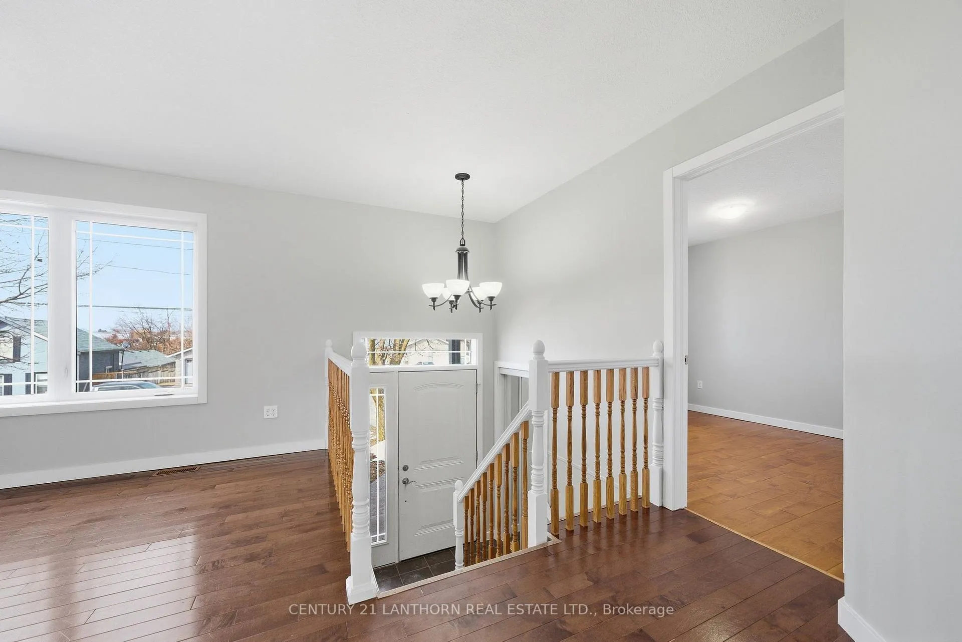 Photo 6 of 152 Cannifton Road N, Belleville, Thurlow Ward — HOMEH
