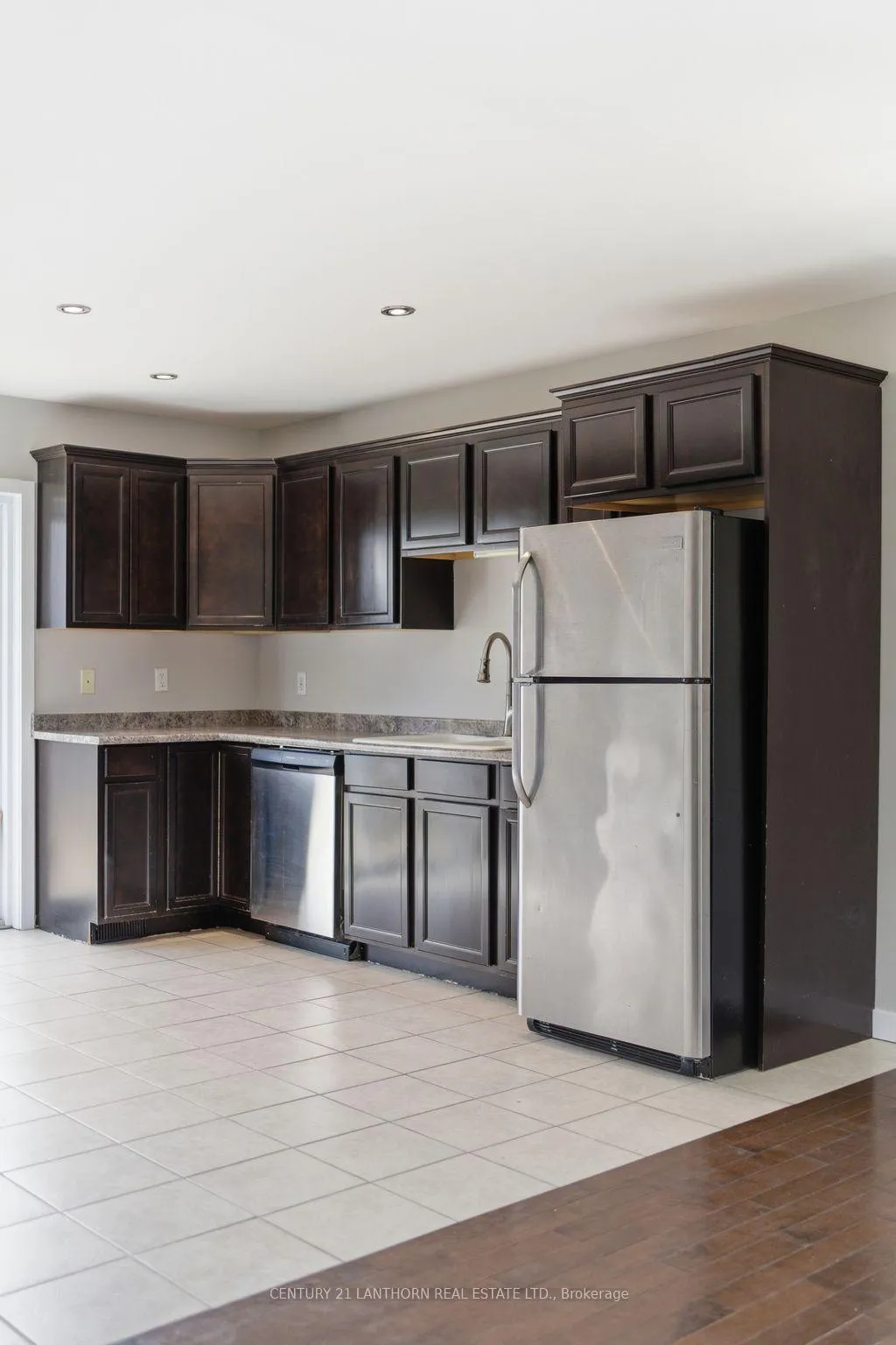 Photo 13 of 152 Cannifton Road N, Belleville, Thurlow Ward — HOMEH