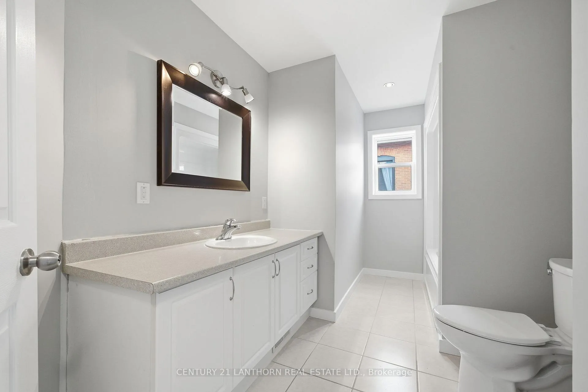 Photo 21 of 152 Cannifton Road N, Belleville, Thurlow Ward — HOMEH