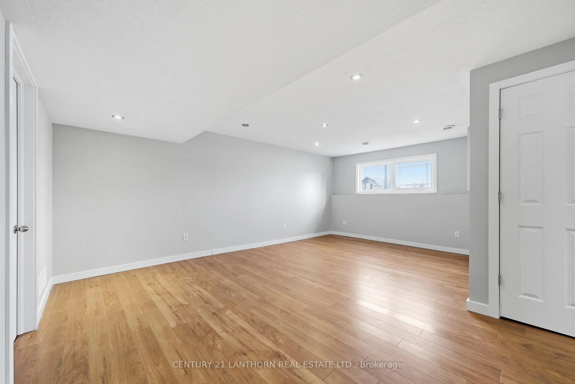 Photo 27 of 152 Cannifton Road N, Belleville, Thurlow Ward — HOMEH