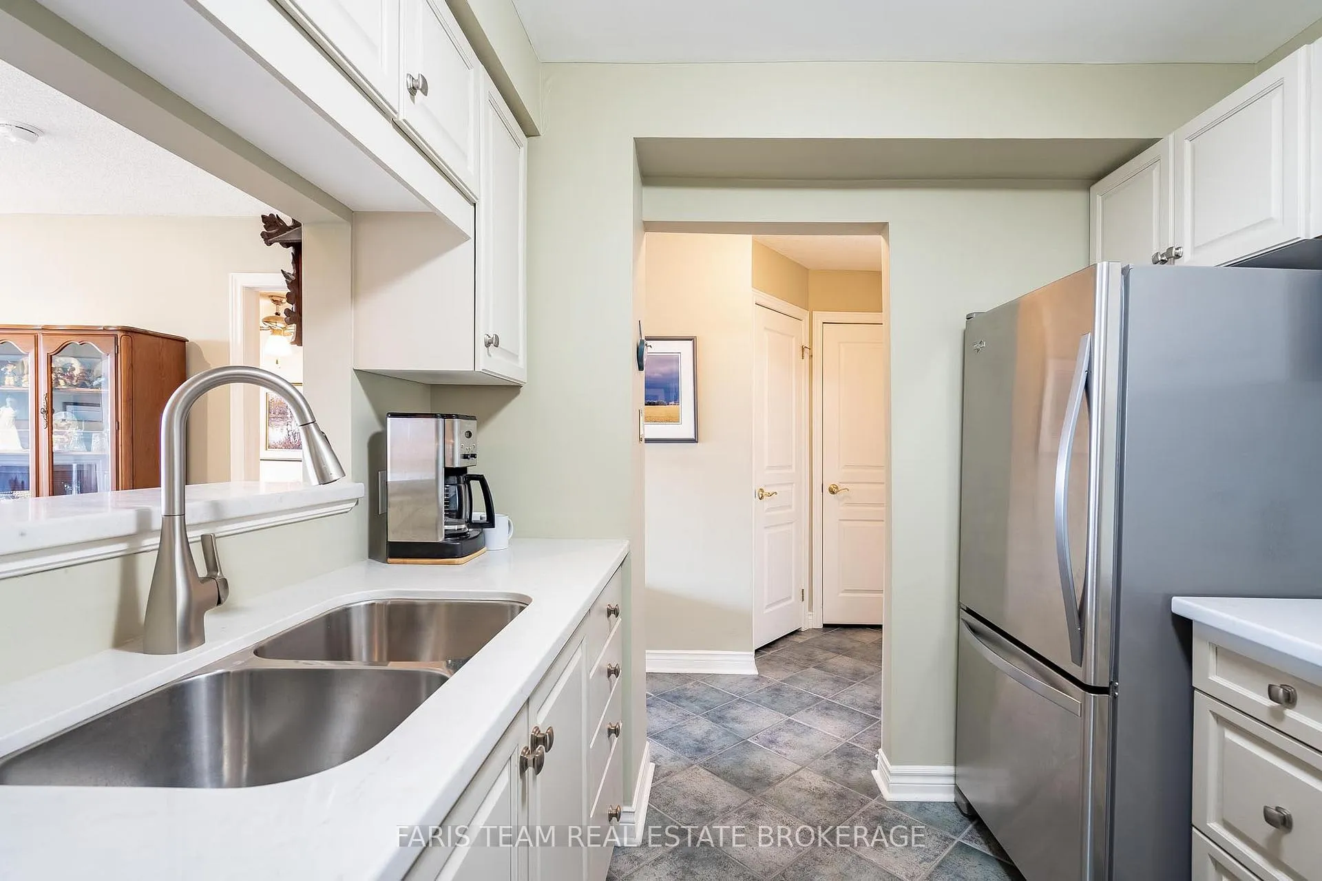 Photo 9 of Unit 305, 4 Briar Hill Heights, New Tecumseth, Rural New Tecumseth — HOMEH