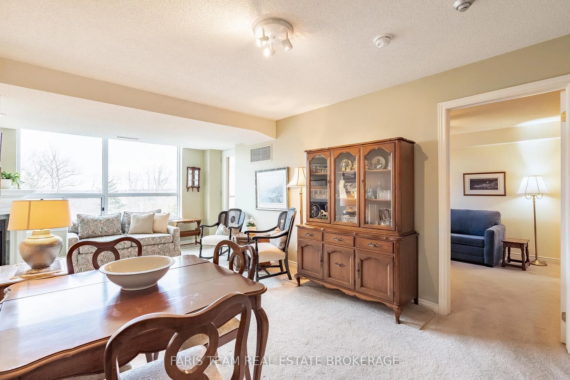 Photo 10 of Unit 305, 4 Briar Hill Heights, New Tecumseth, Rural New Tecumseth — HOMEH
