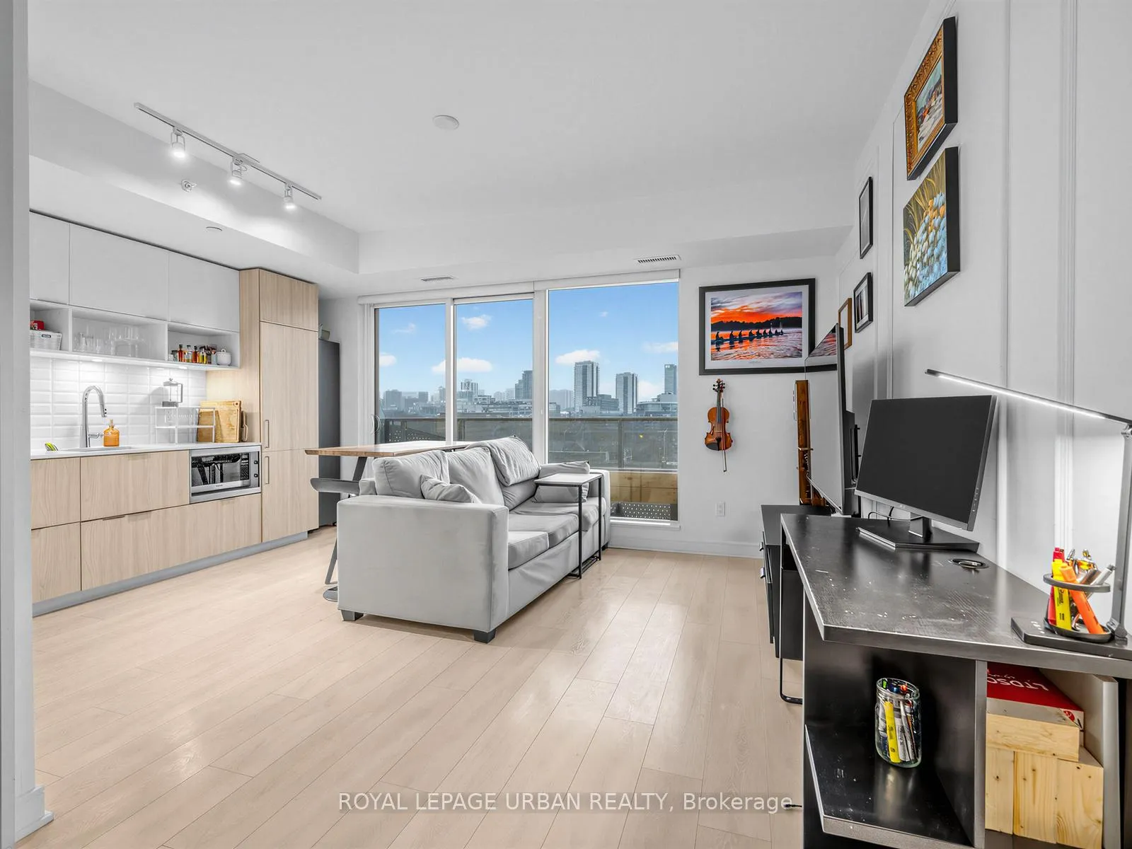 Photo 1 of Unit 817, 60 Tannery Road, Toronto, Waterfront Communities — HOMEH