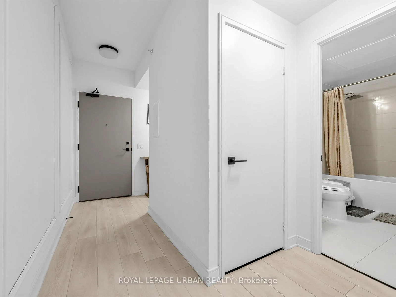 Photo 7 of Unit 817, 60 Tannery Road, Toronto, Waterfront Communities — HOMEH