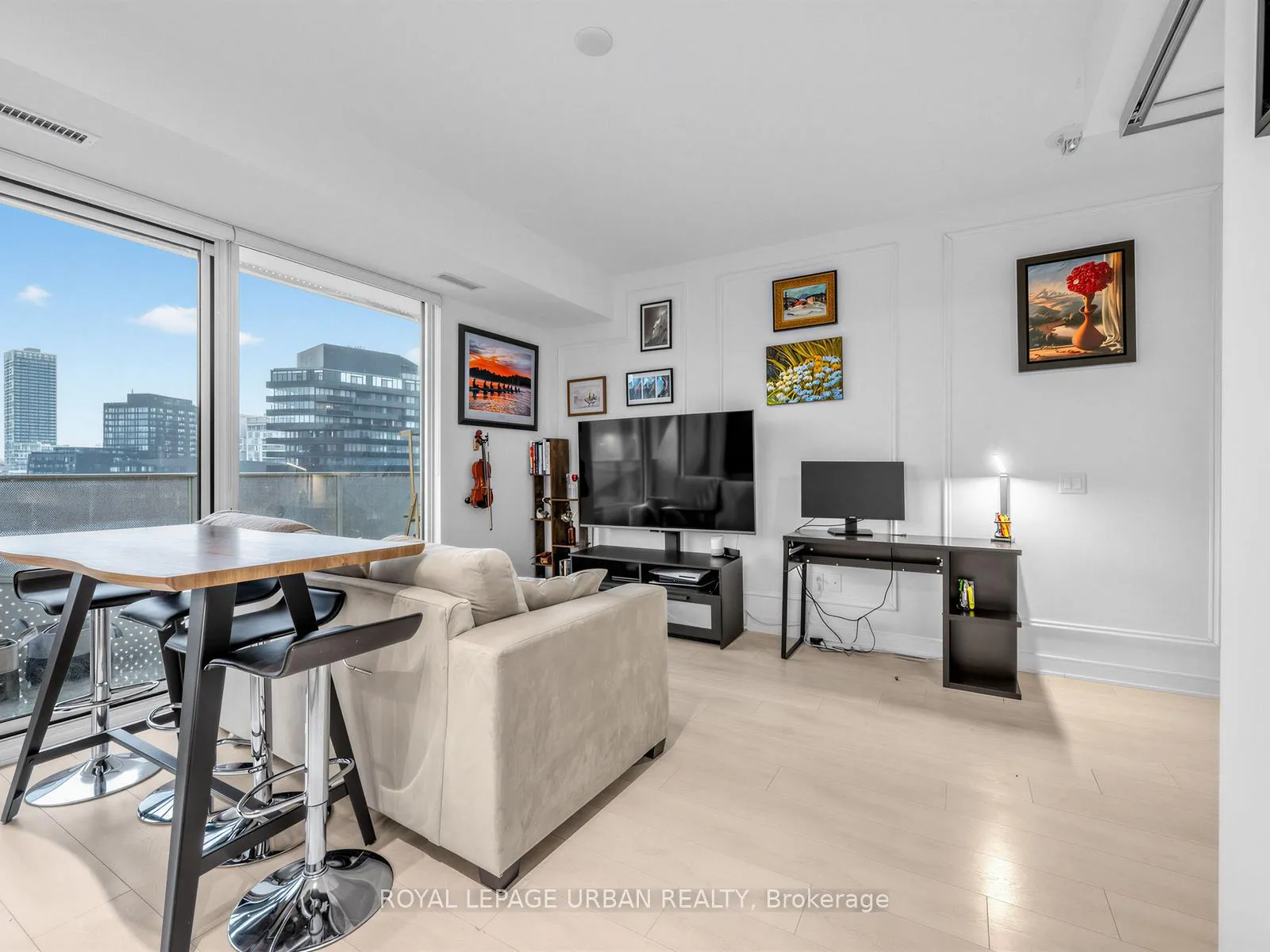Photo 14 of Unit 817, 60 Tannery Road, Toronto, Waterfront Communities — HOMEH