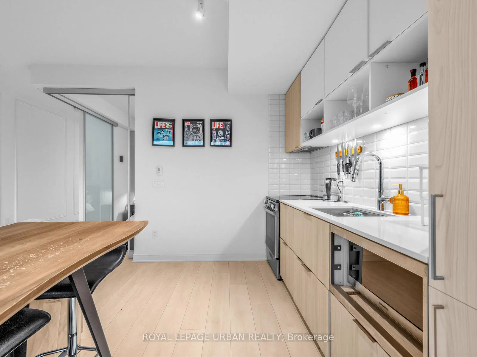 Photo 16 of Unit 817, 60 Tannery Road, Toronto, Waterfront Communities — HOMEH