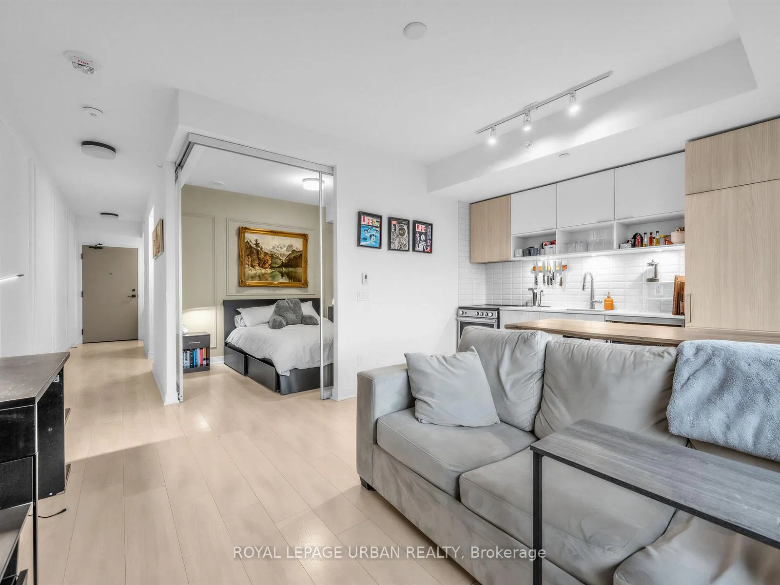 Photo 18 of Unit 817, 60 Tannery Road, Toronto, Waterfront Communities — HOMEH
