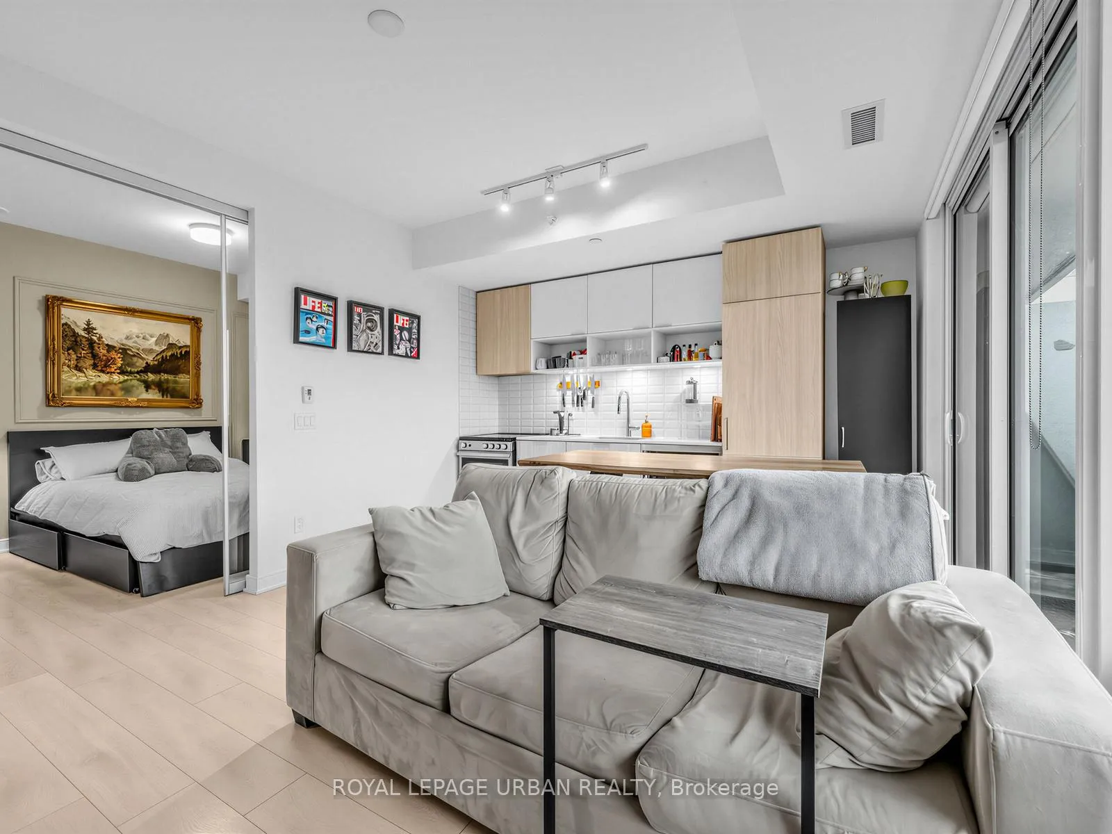 Photo 19 of Unit 817, 60 Tannery Road, Toronto, Waterfront Communities — HOMEH