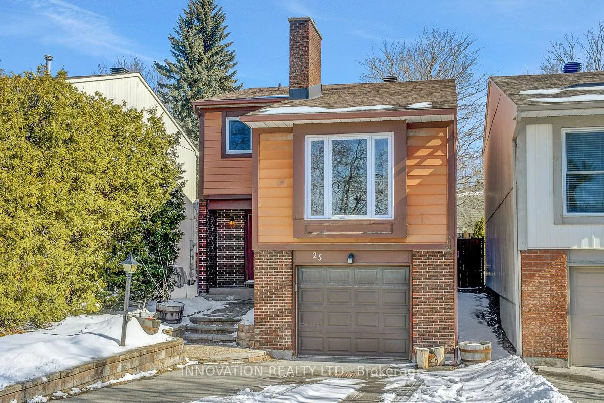 Photo 1 of 25 Equestrian Drive, Ottawa, Kanata - Bridlewood — HOMEH