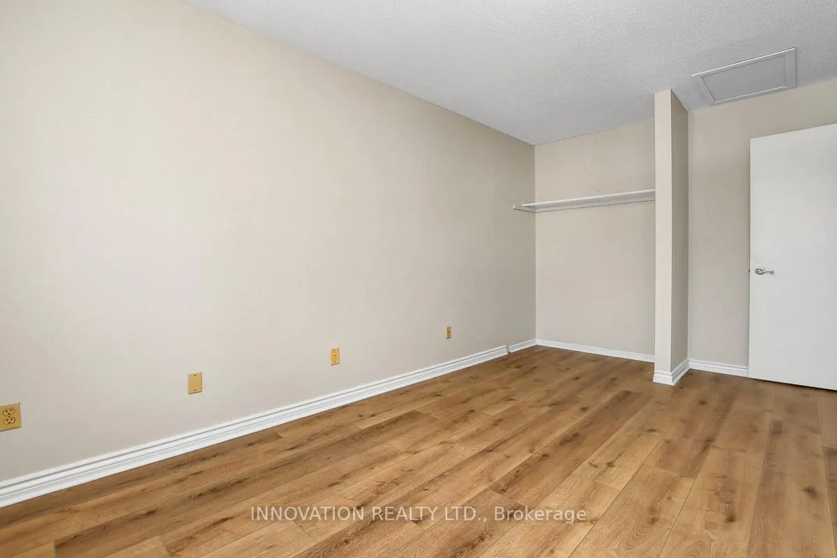 Photo 17 of 25 Equestrian Drive, Ottawa, Kanata - Bridlewood — HOMEH